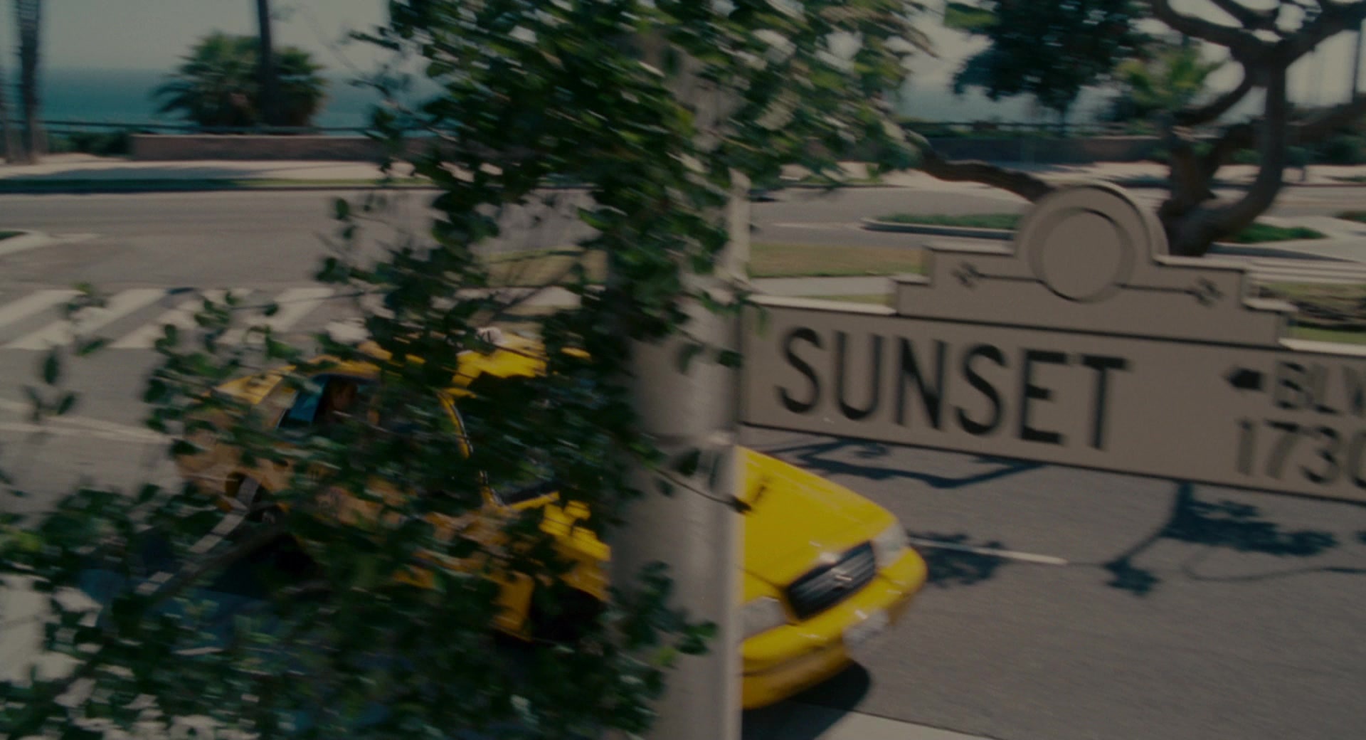 The Holiday (2006), wide, 1.85:1 — film still