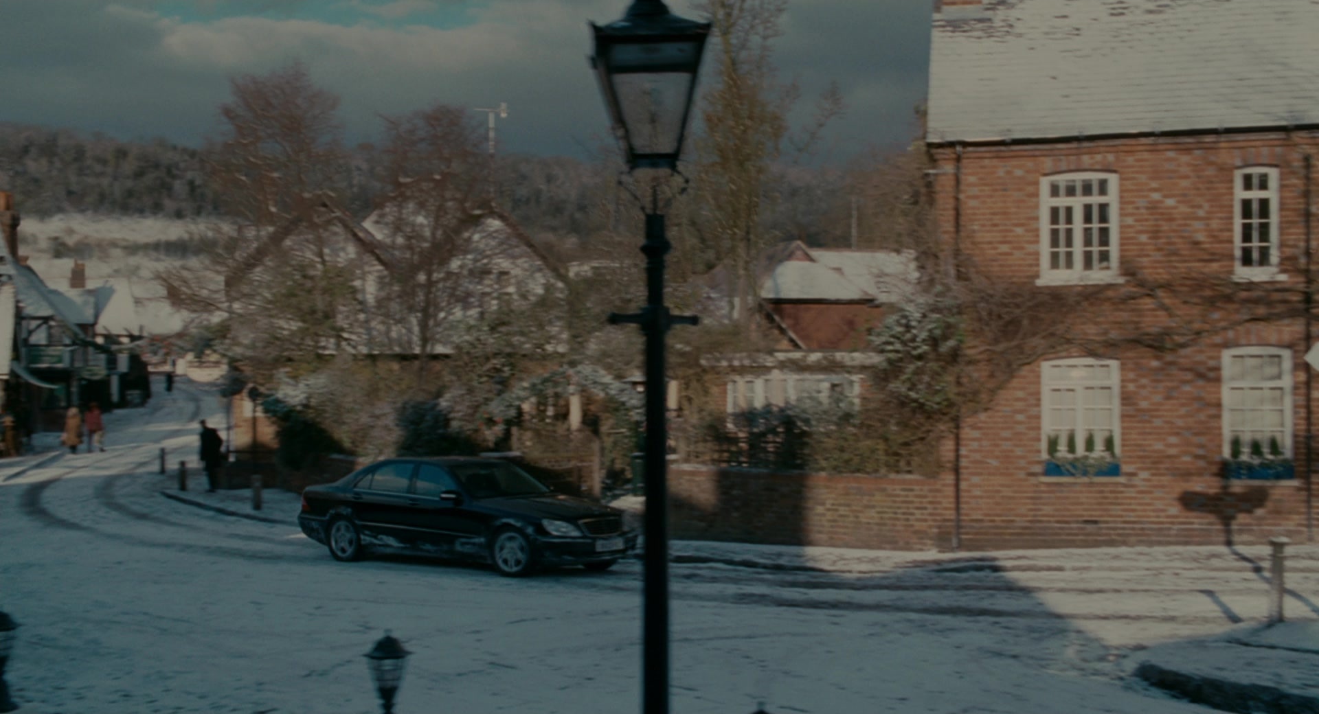 The Holiday (2006), wide, 1.85:1 — film still