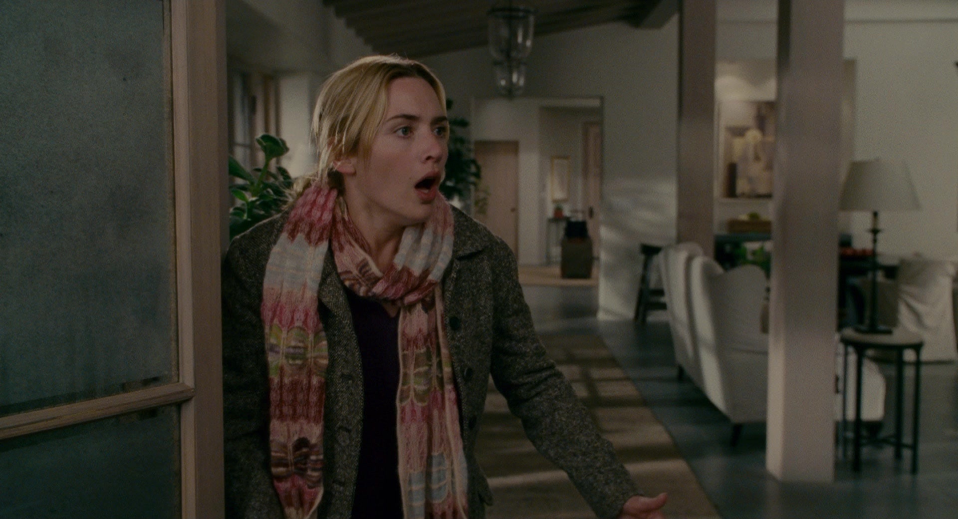 The Holiday (2006), wide, 1.85:1 — film still