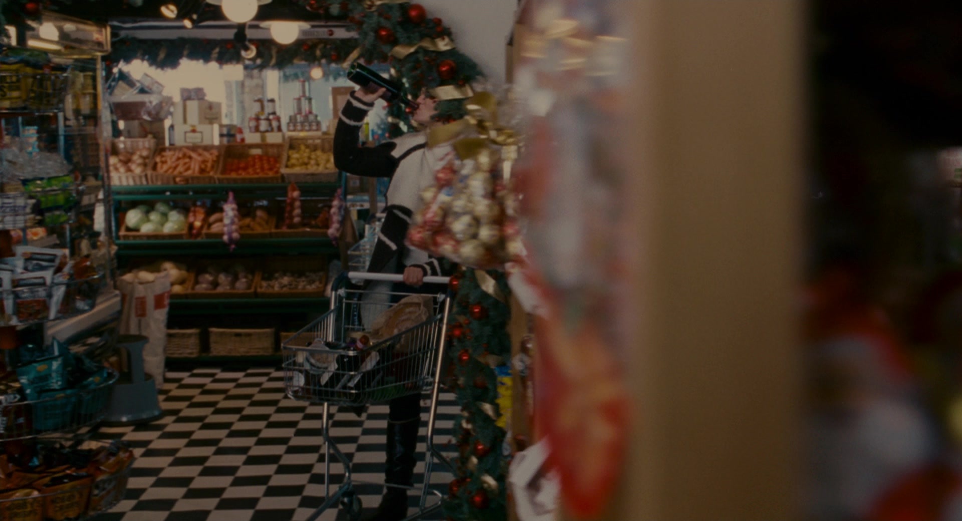 The Holiday (2006), wide, 1.85:1 — film still