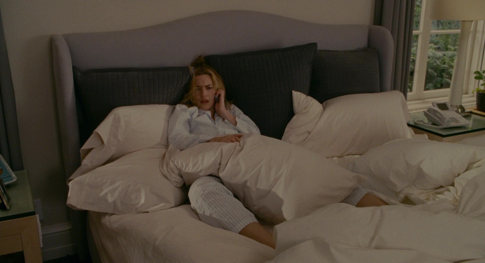 The Holiday (2006), wide, 1.85:1 — film still