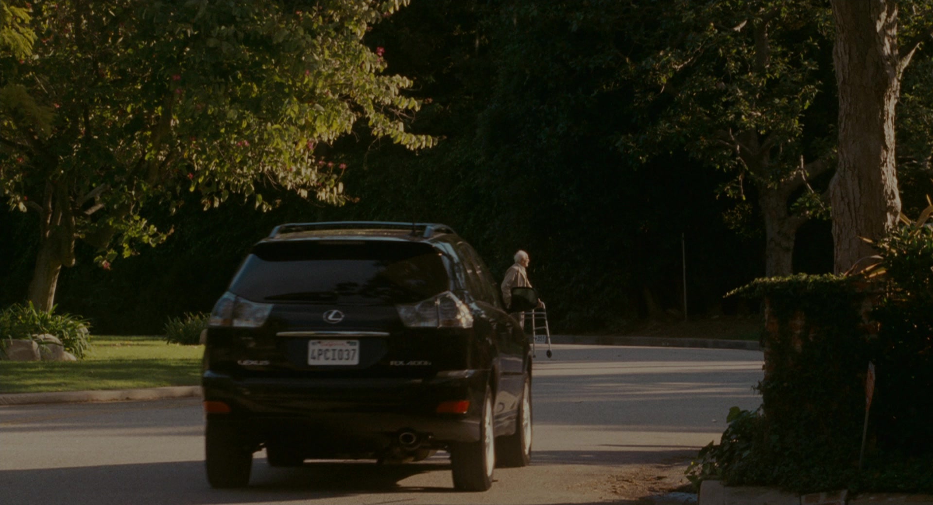The Holiday (2006), wide, 1.85:1 — film still