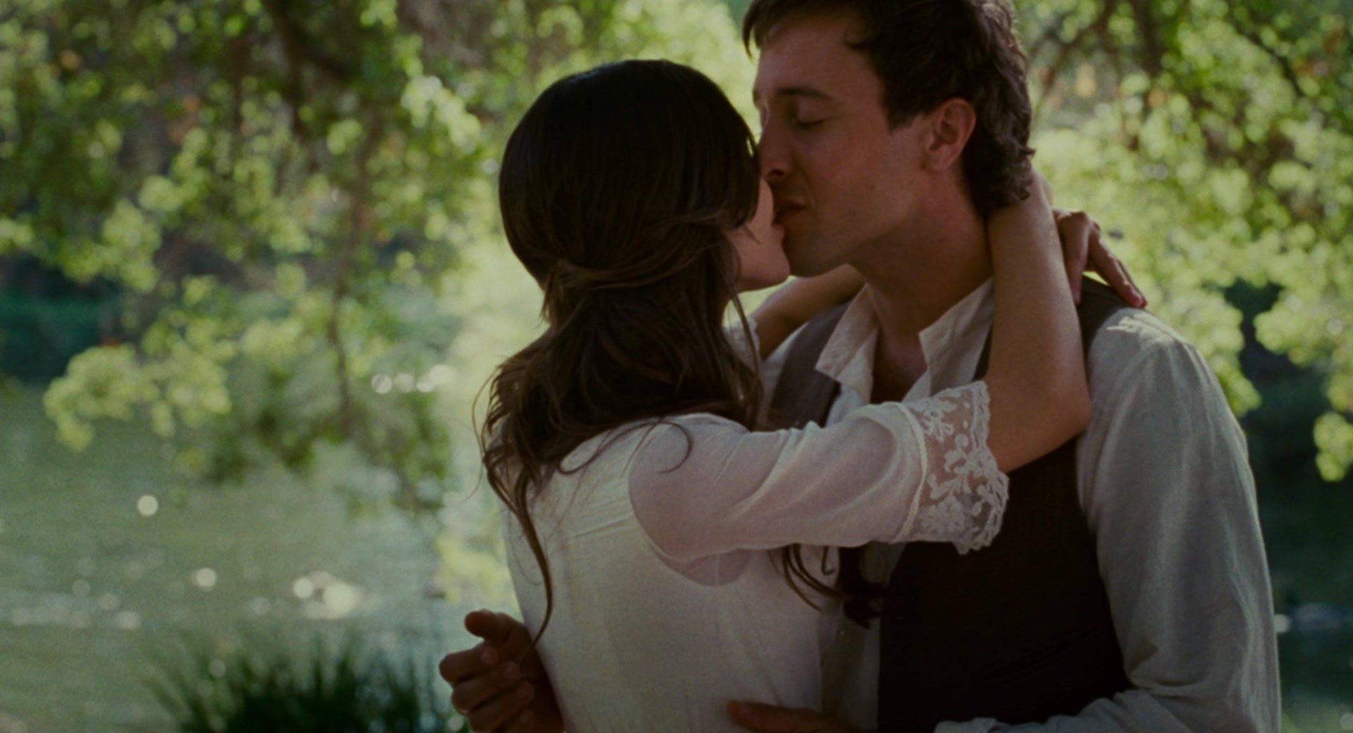 The Holiday (2006), wide, 1.85:1 — film still