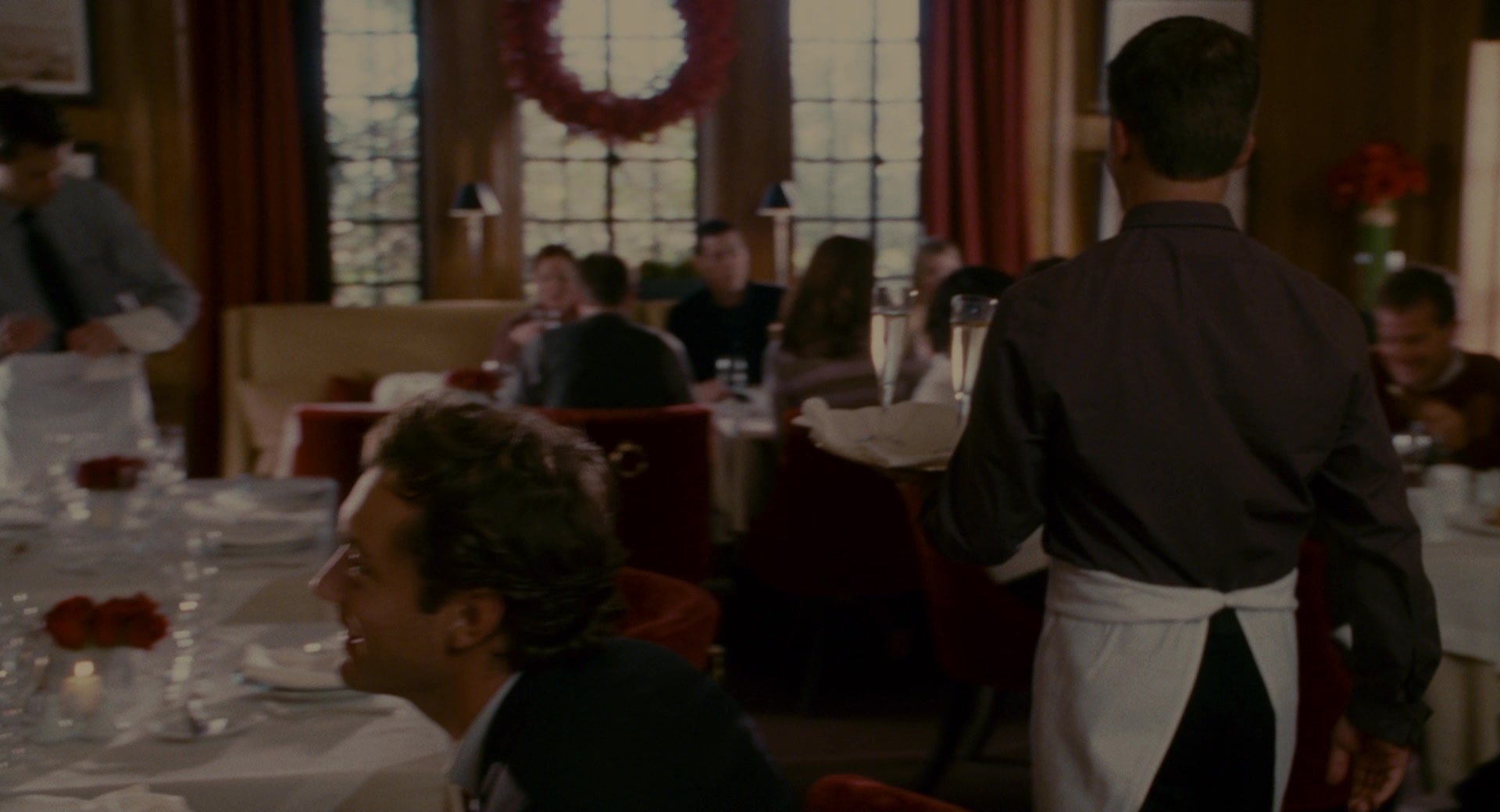 The Holiday (2006), wide, 1.85:1 — film still