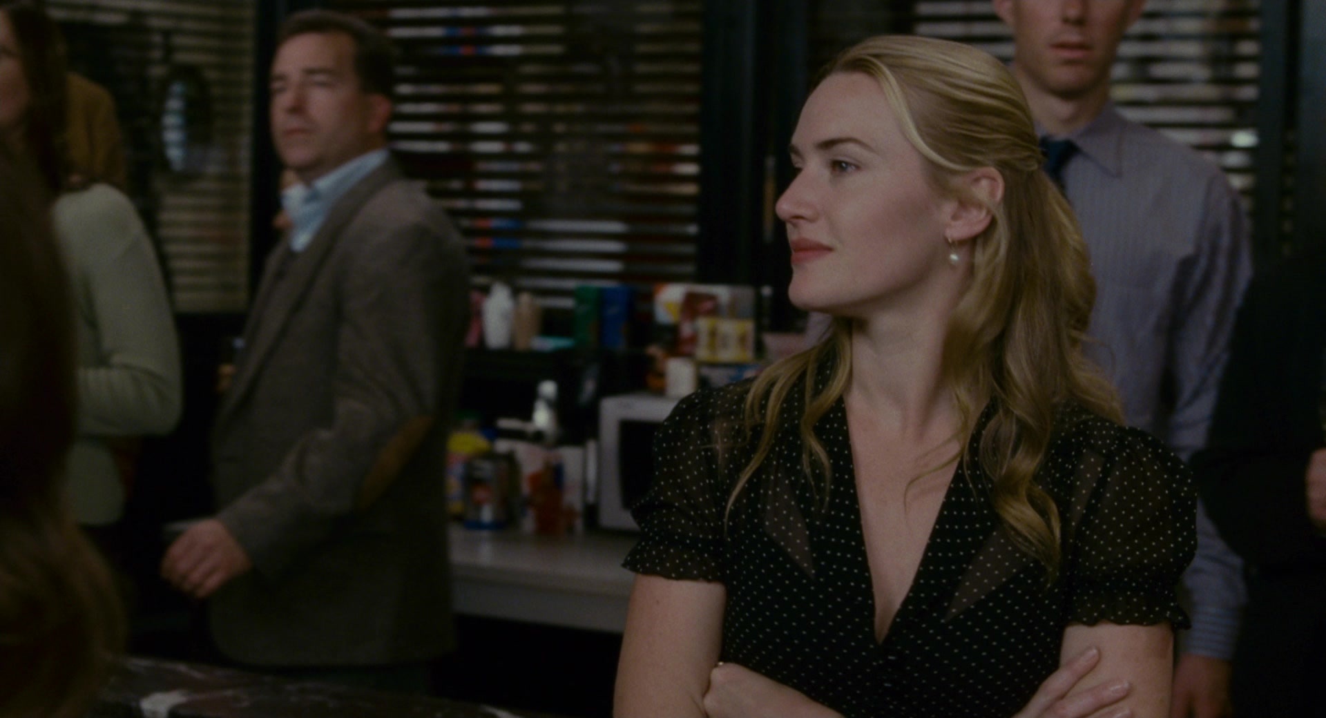 The Holiday (2006), wide, 1.85:1 — film still