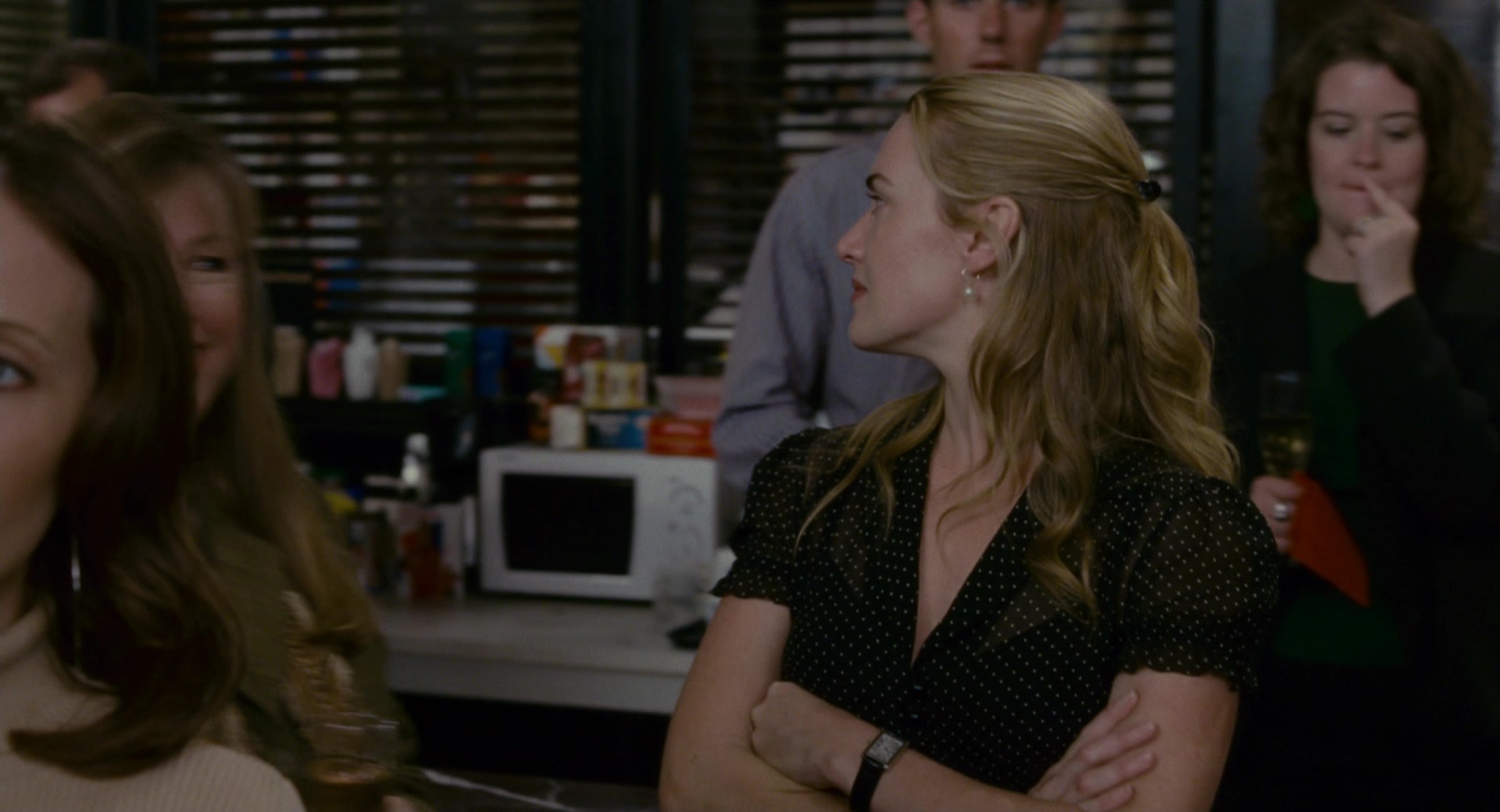The Holiday (2006), wide, 1.85:1 — film still