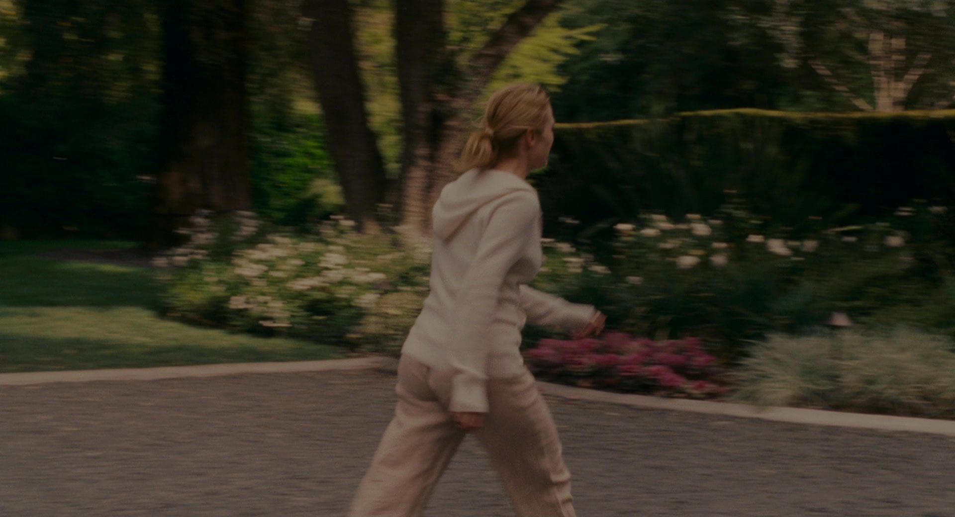 The Holiday (2006), wide, 1.85:1 — film still