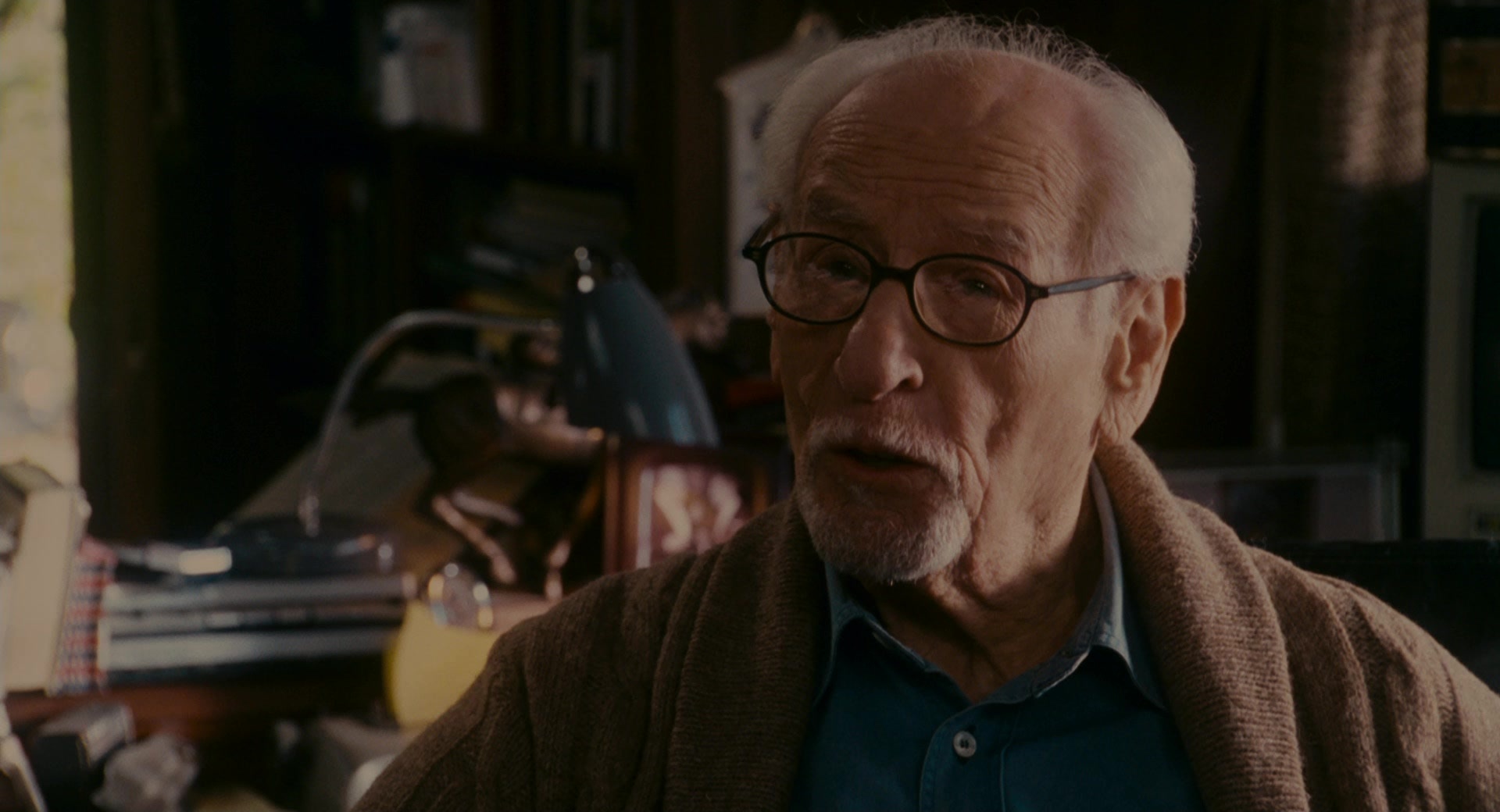 The Holiday (2006), wide, 1.85:1 — film still