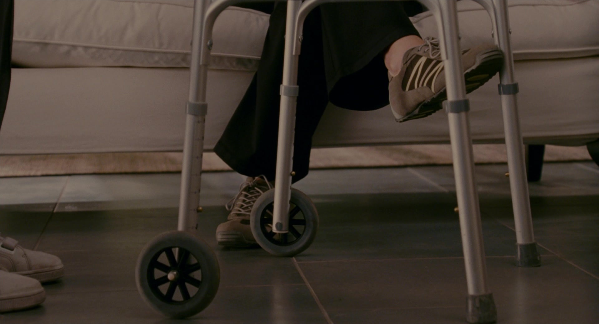 The Holiday (2006), wide, 1.85:1 — film still