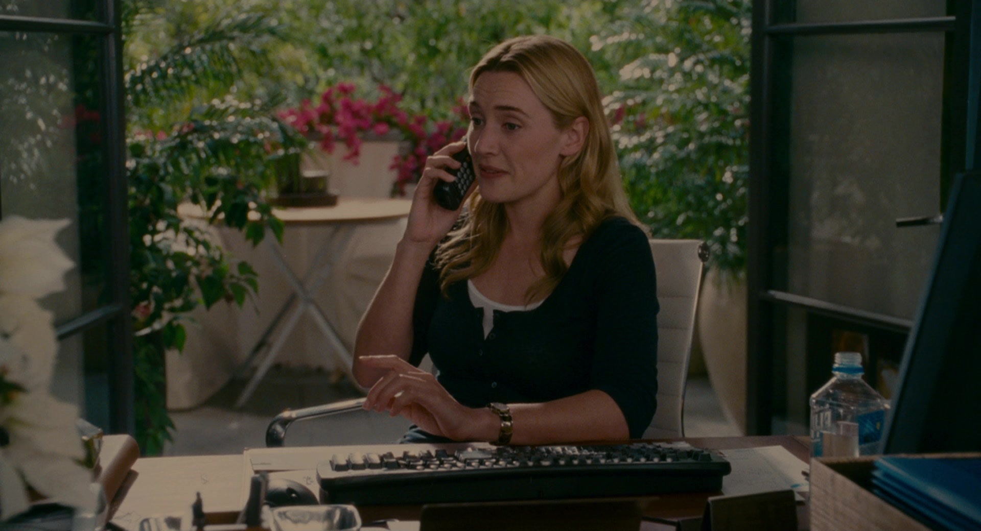The Holiday (2006), wide, 1.85:1 — film still