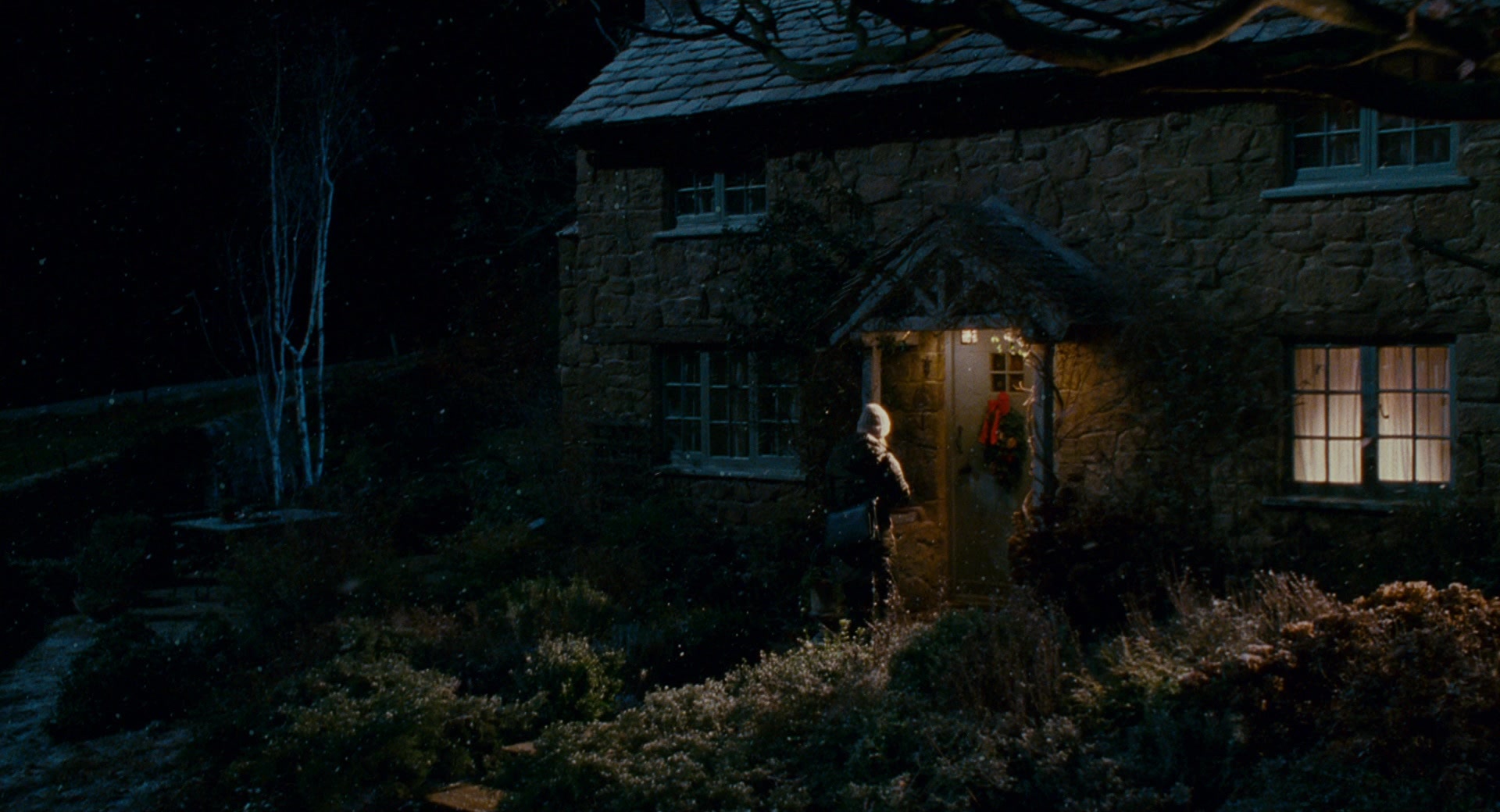 The Holiday (2006), wide, 1.85:1 — film still