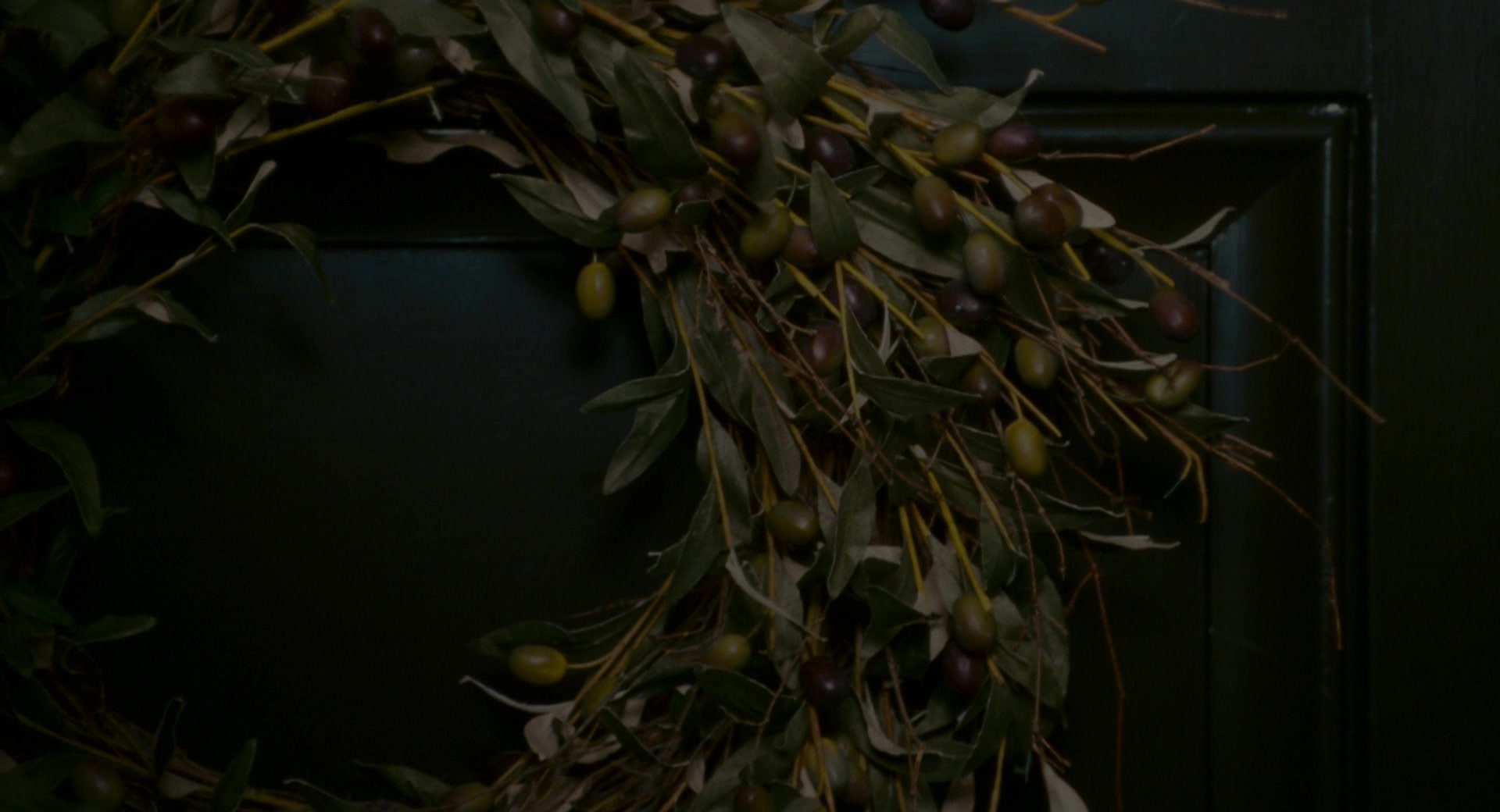The Holiday (2006), wide, 1.85:1 — film still