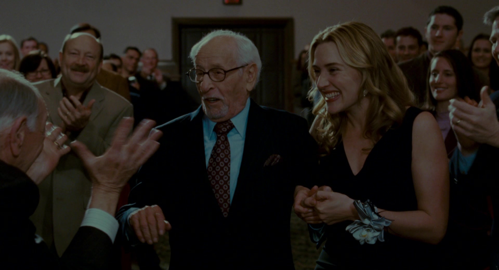 The Holiday (2006), wide, 1.85:1 — film still