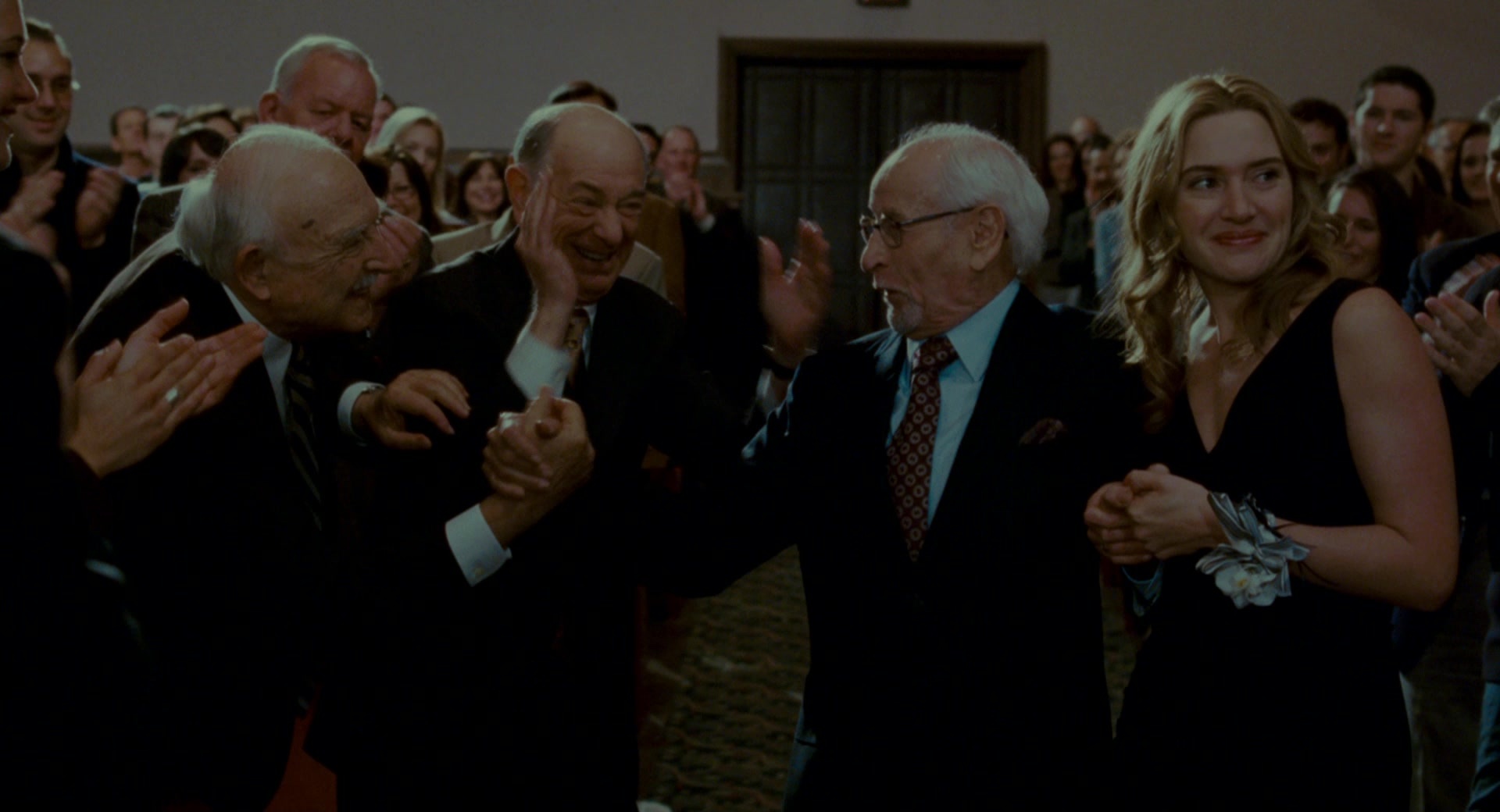 The Holiday (2006), wide, 1.85:1 — film still