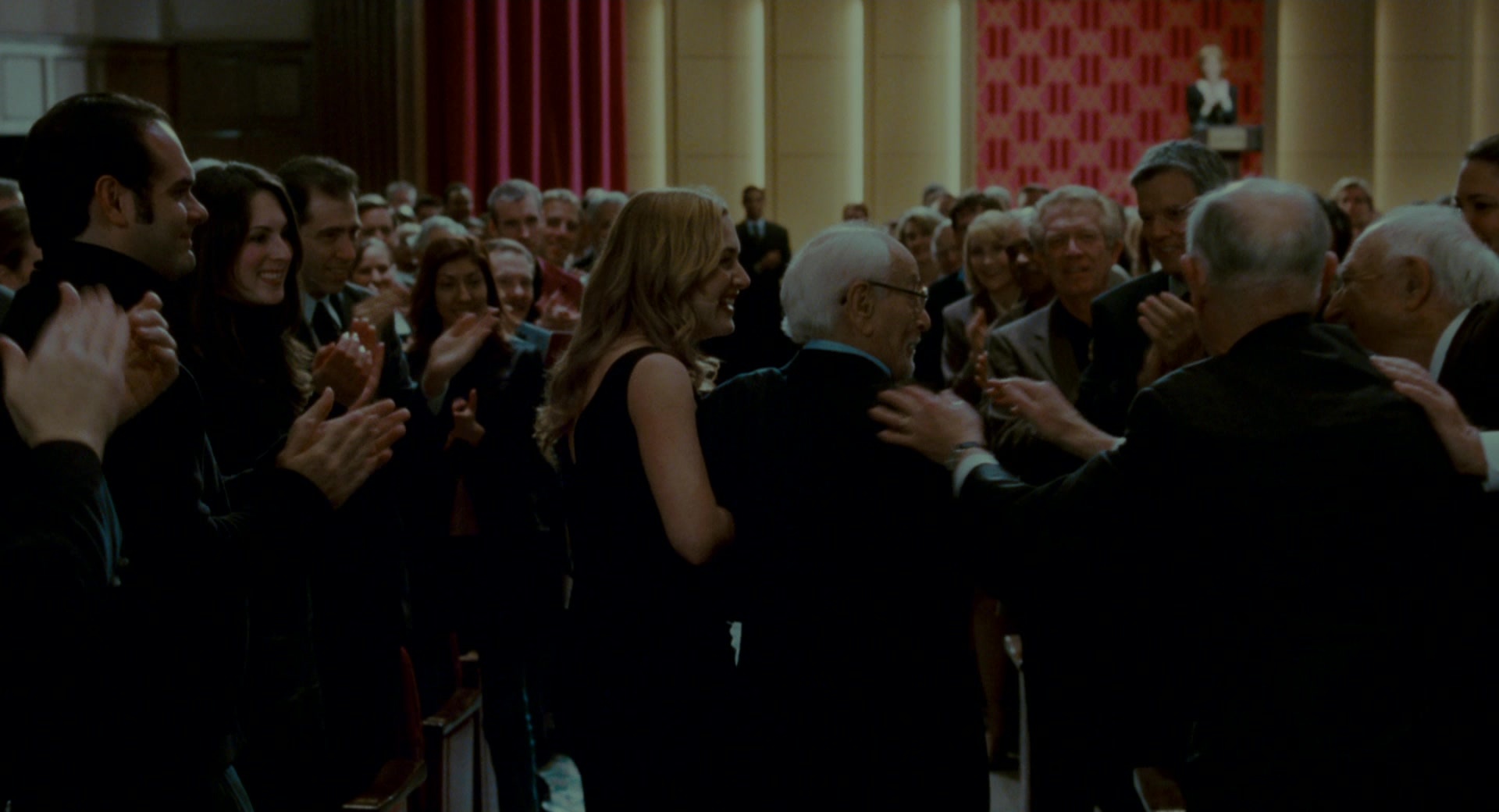 The Holiday (2006), wide, 1.85:1 — film still