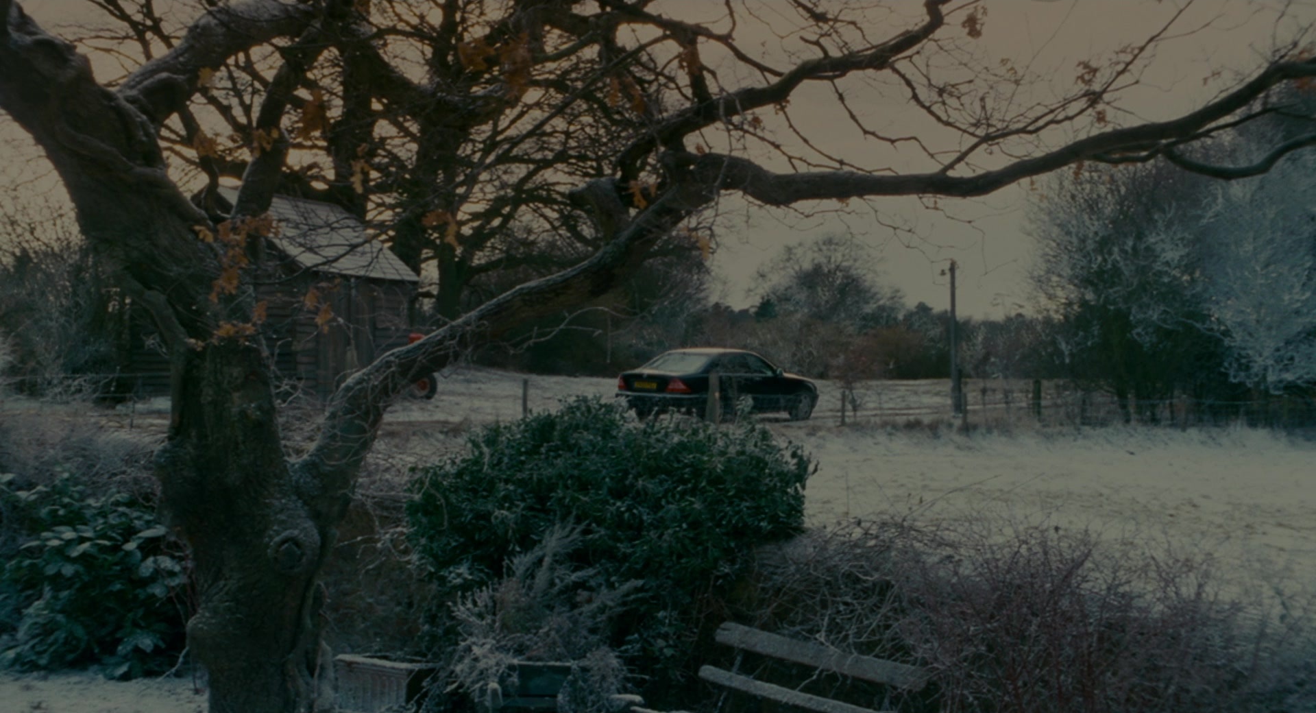 The Holiday (2006), wide, 1.85:1 — film still