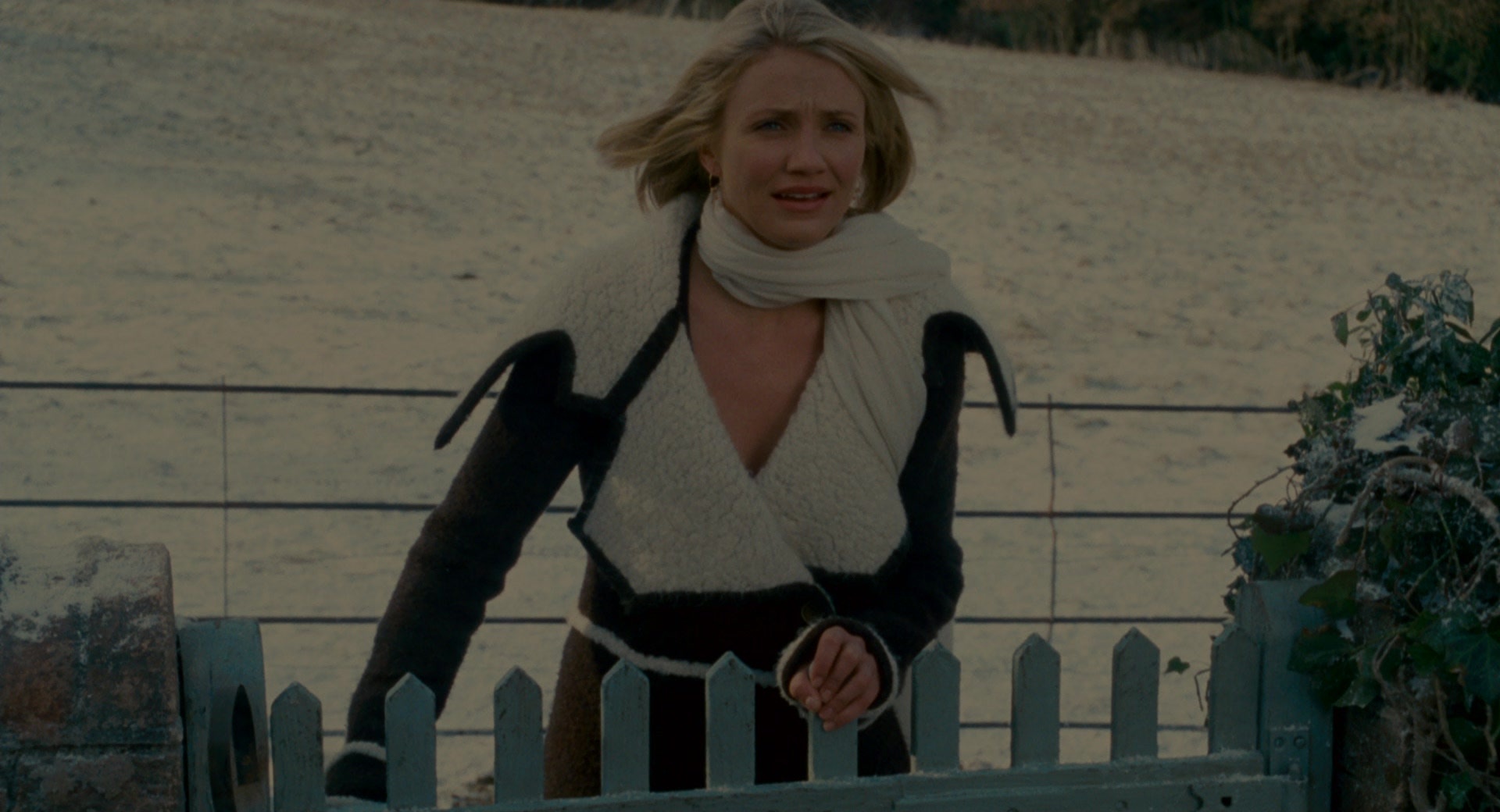 The Holiday (2006), wide, 1.85:1 — film still