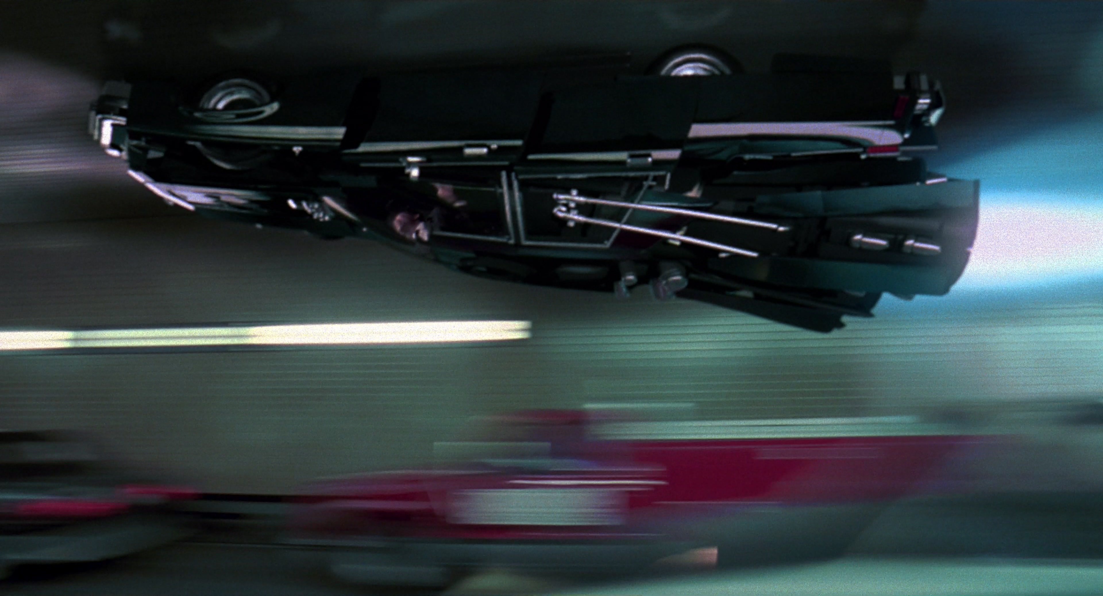 Men in Black (1997), wide, 1.85:1 — film still