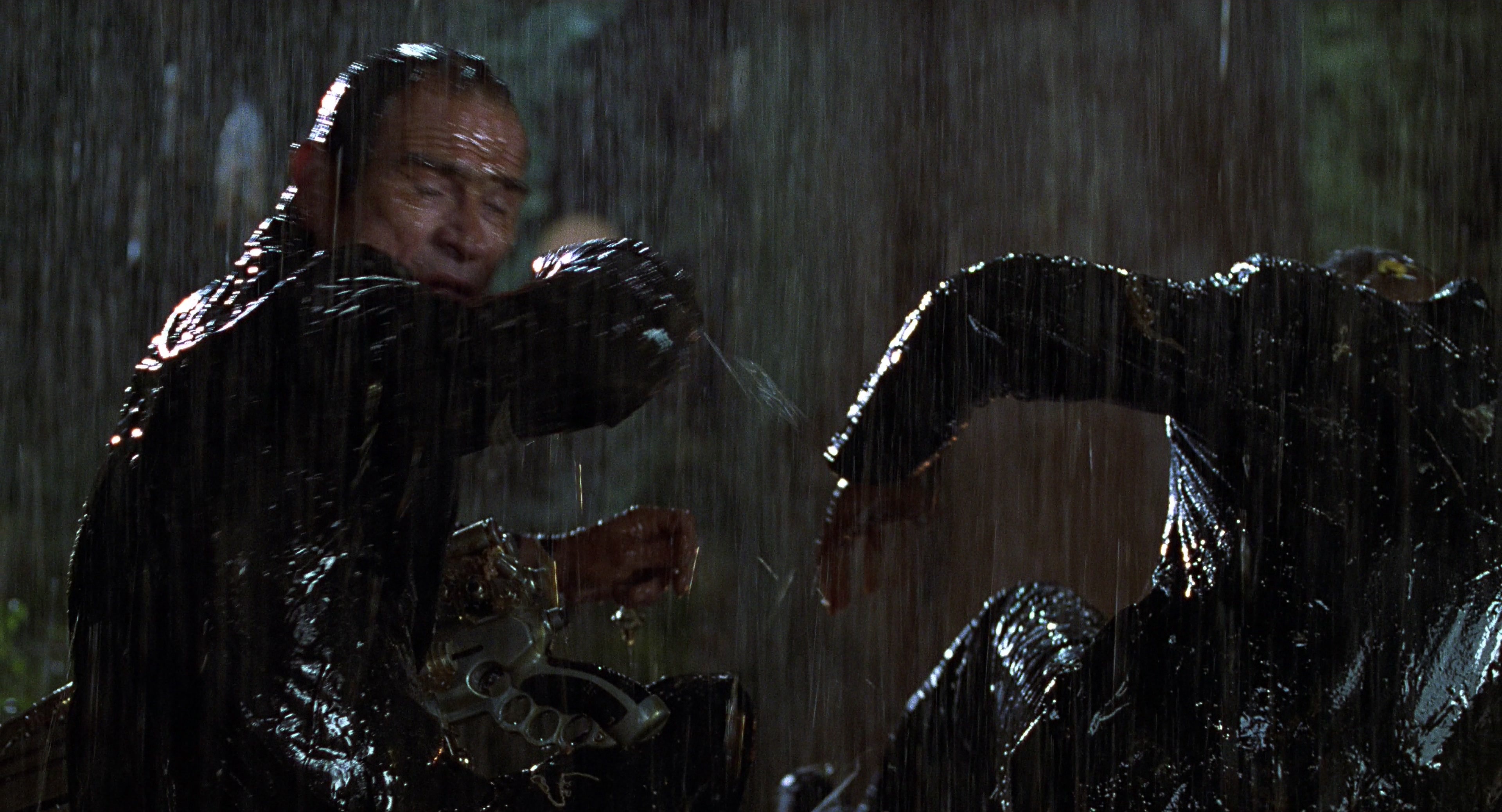 Men in Black (1997), wide, 1.85:1 — film still