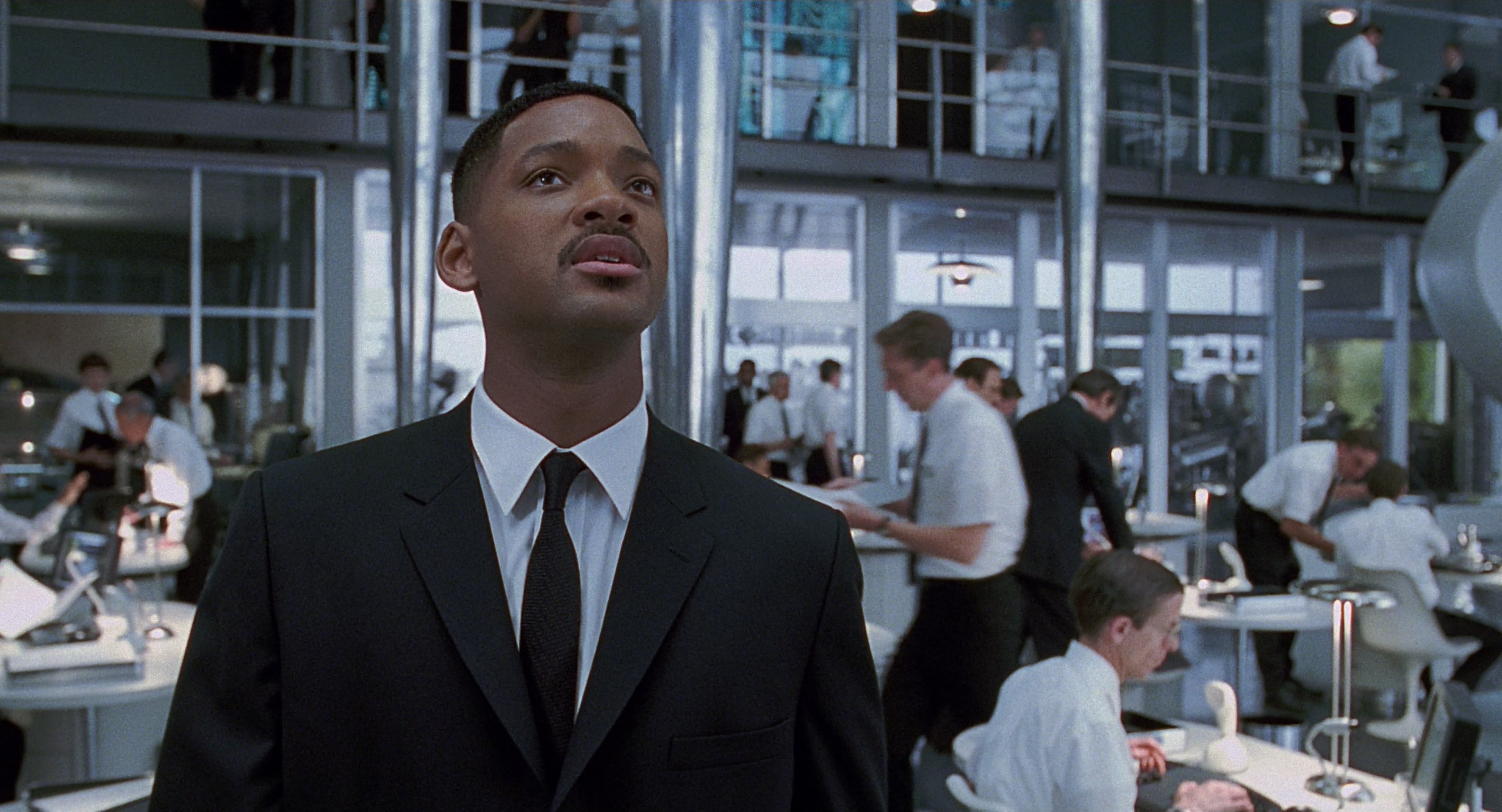 Men in Black (1997), wide, 1.85:1 — film still