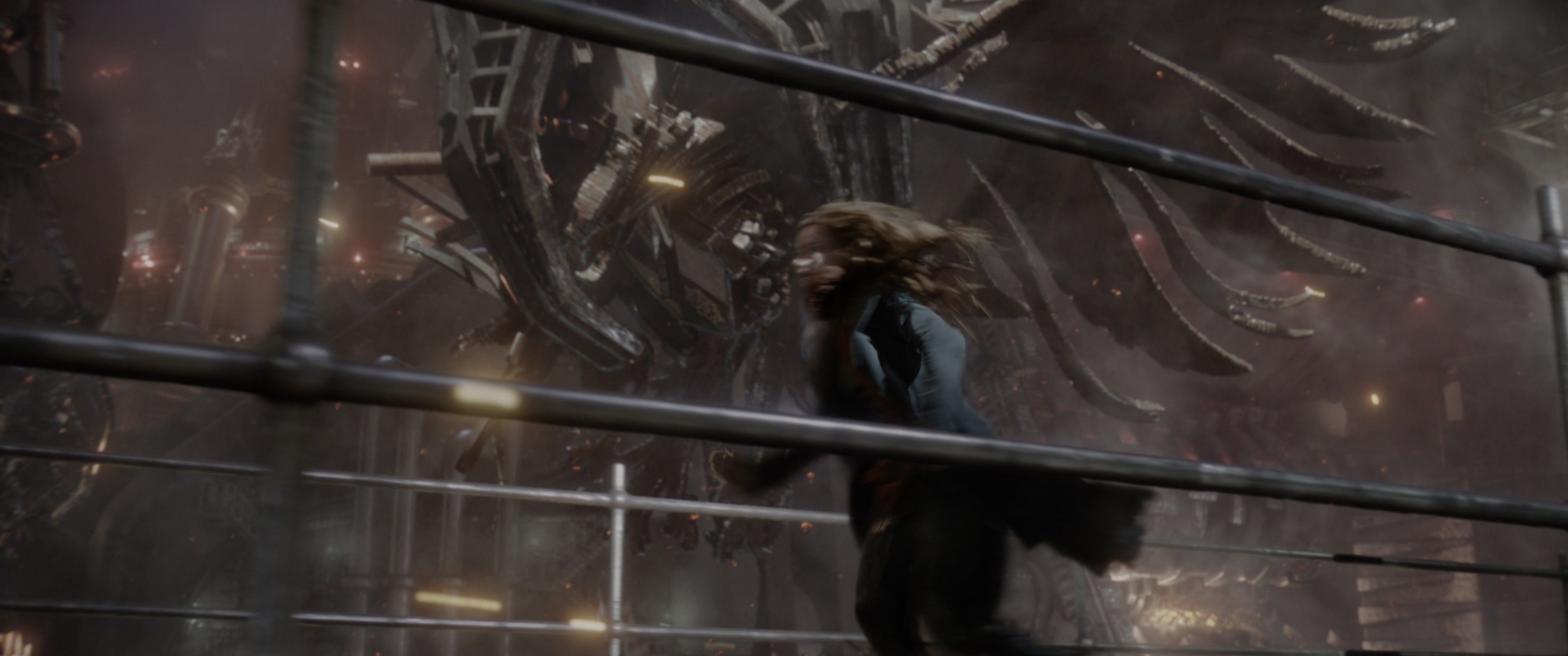 Mortal Engines (2018), wide, 2.39:1 — film still