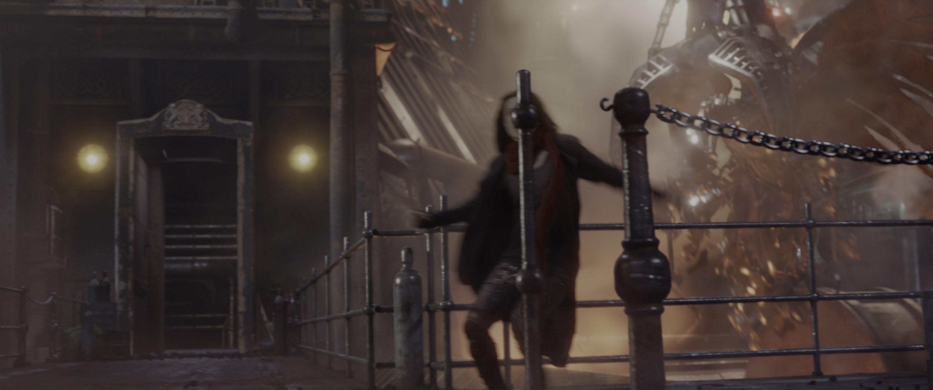 Mortal Engines (2018), wide, 2.39:1 — film still