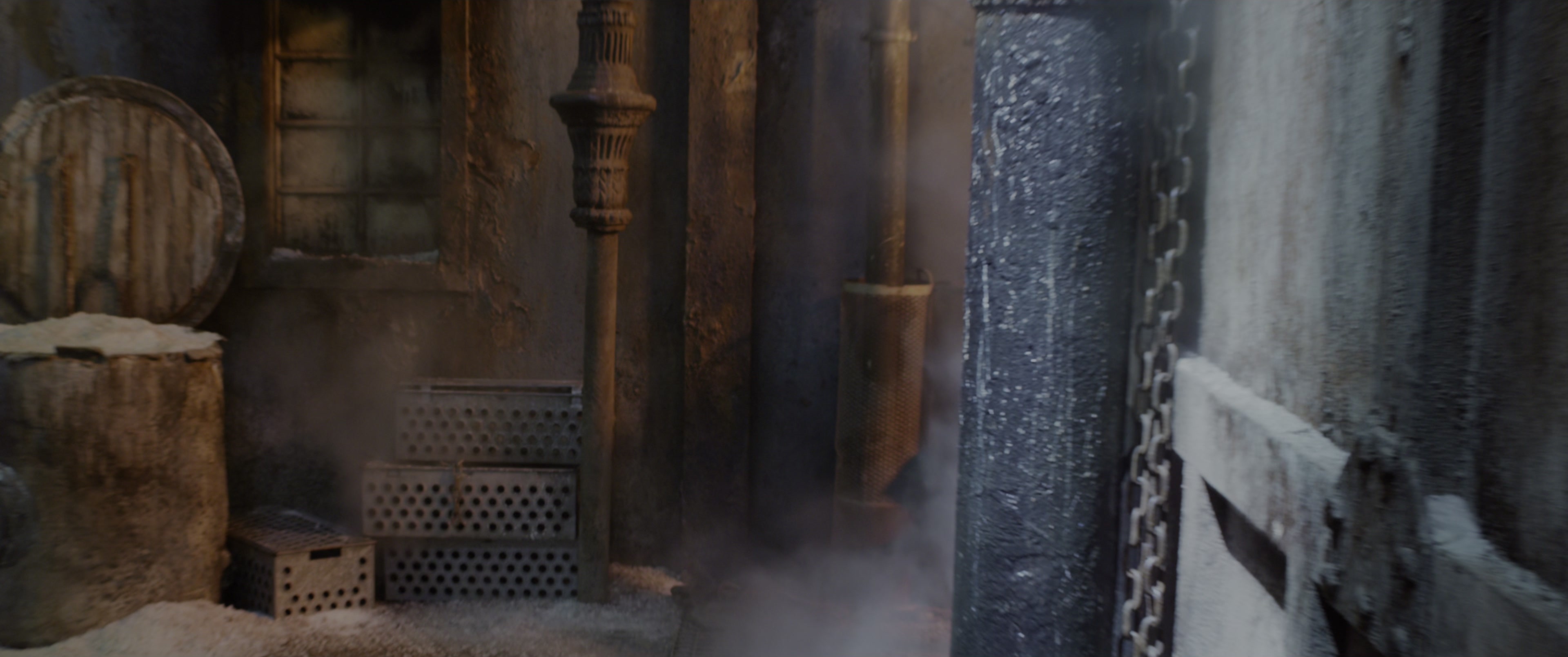 Mortal Engines (2018), wide, 2.39:1 — film still