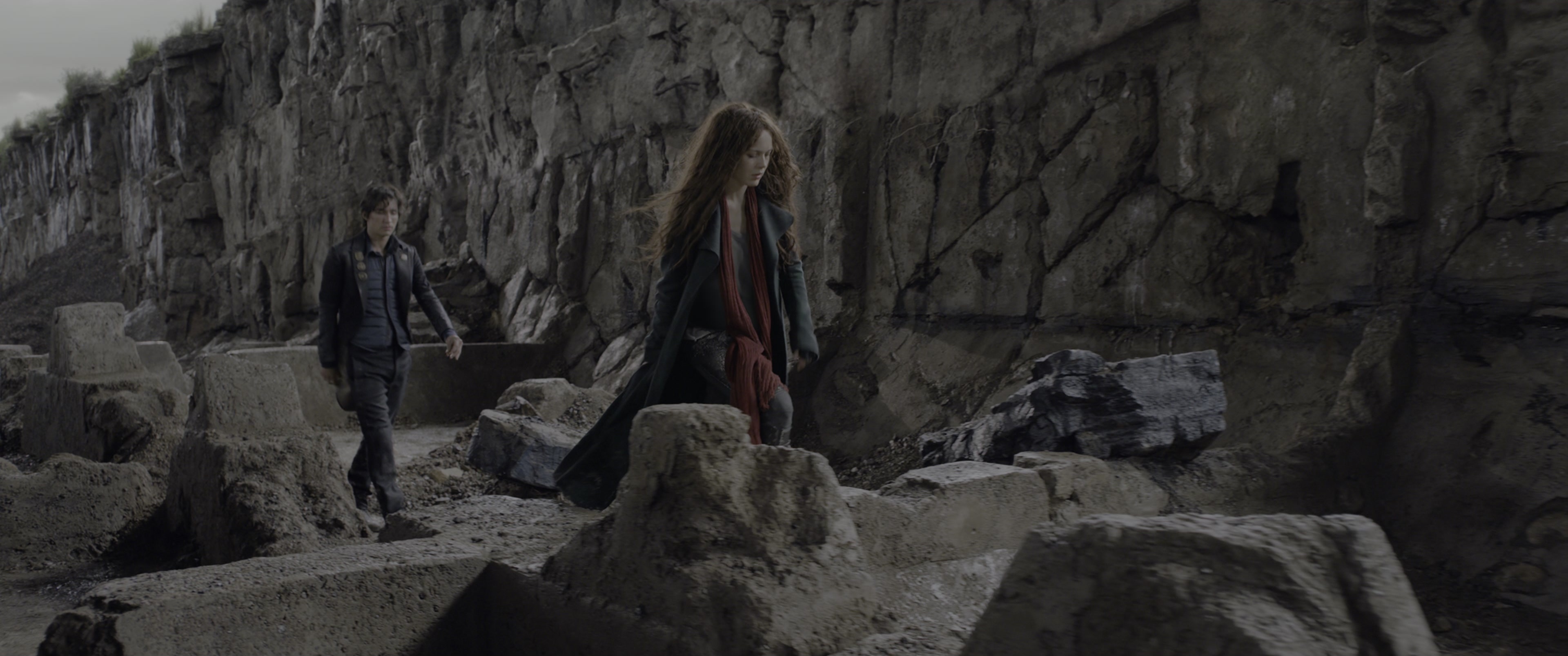 Mortal Engines (2018), wide, 2.39:1 — film still