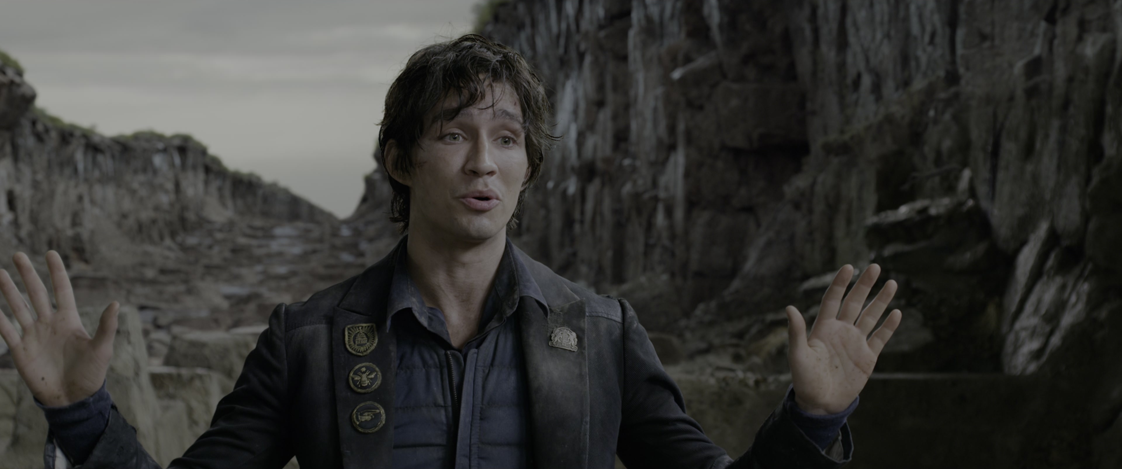 Mortal Engines (2018), wide, 2.39:1 — film still