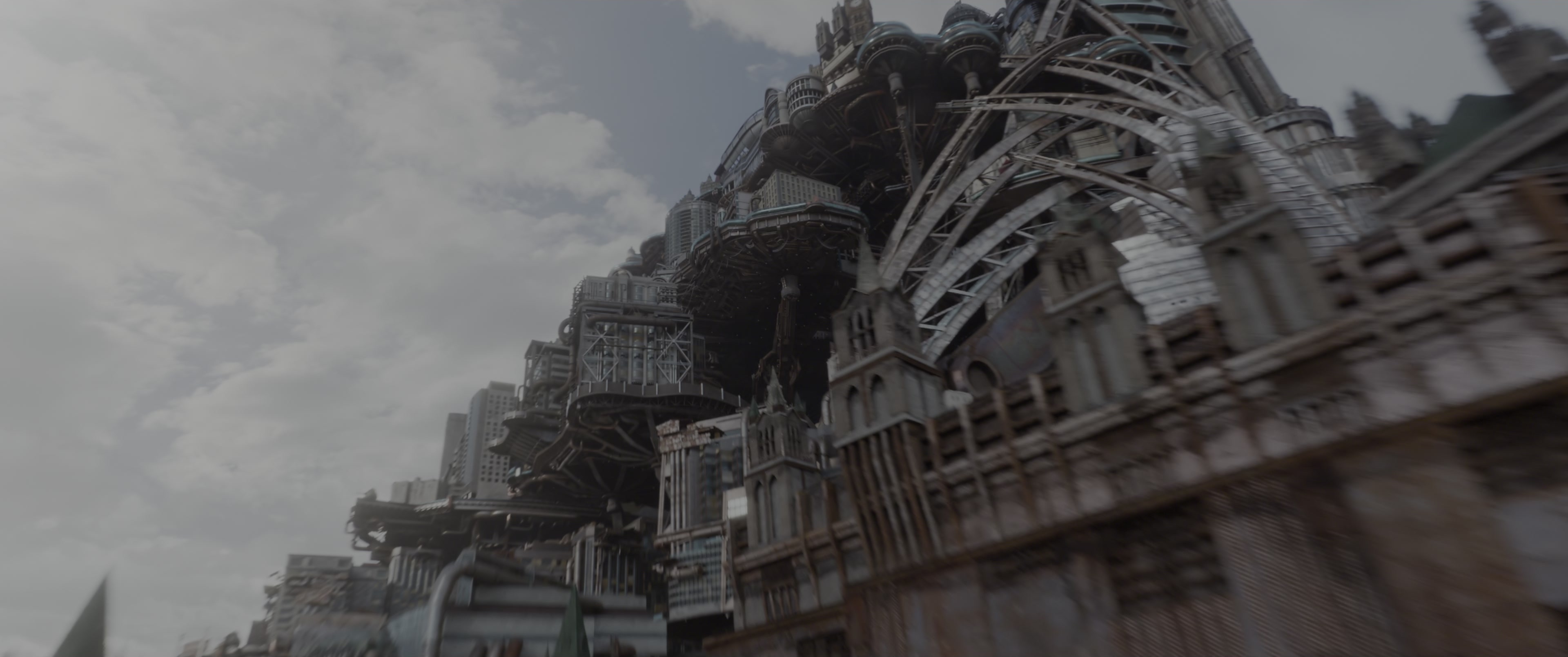 Mortal Engines (2018), wide, 2.39:1 — film still