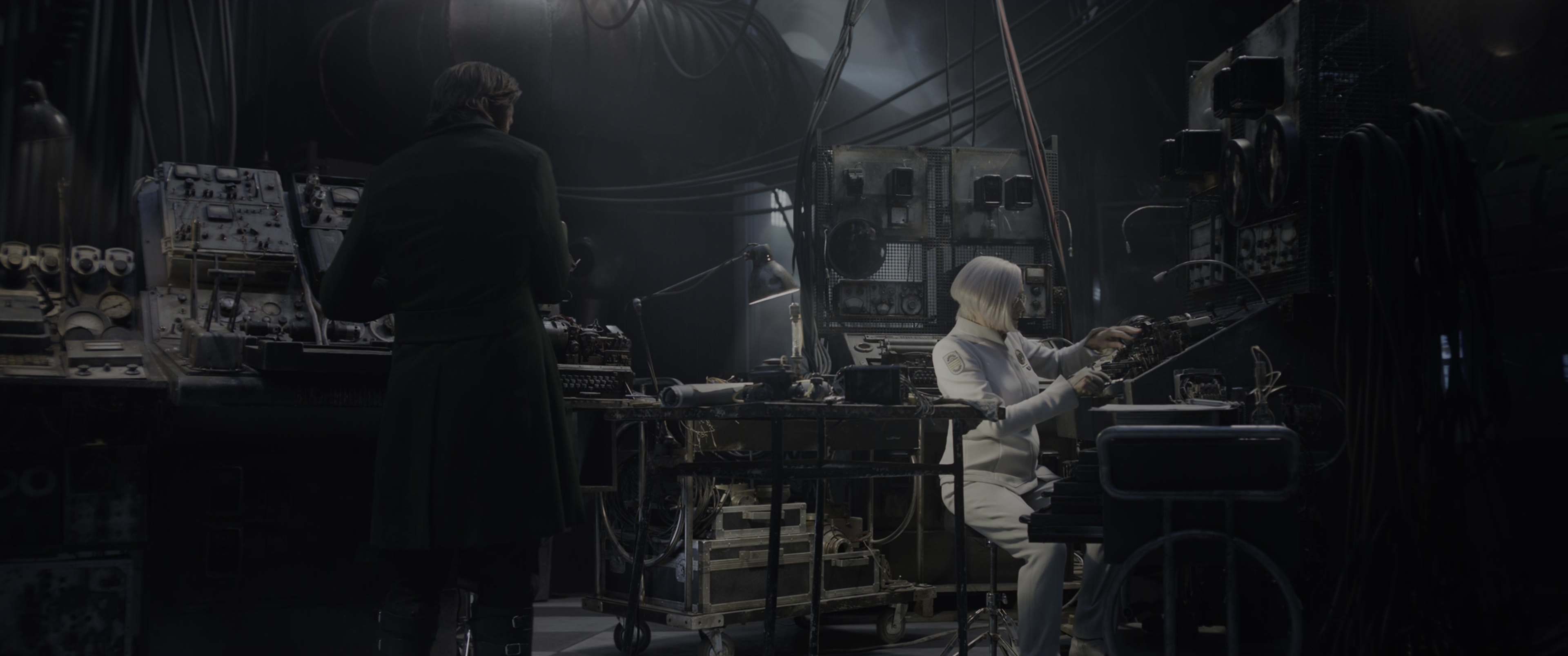 Mortal Engines (2018), wide, 2.39:1 — film still