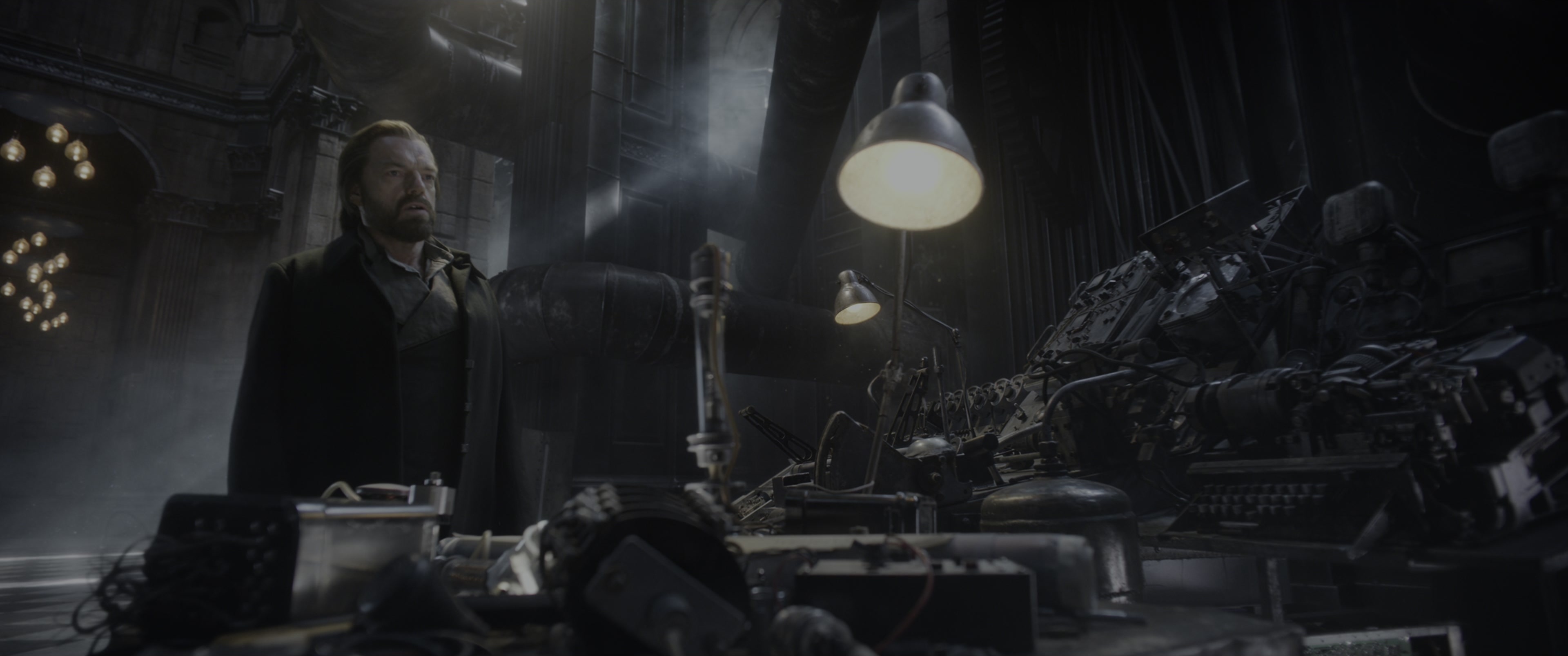 Mortal Engines (2018), wide, 2.39:1 — film still