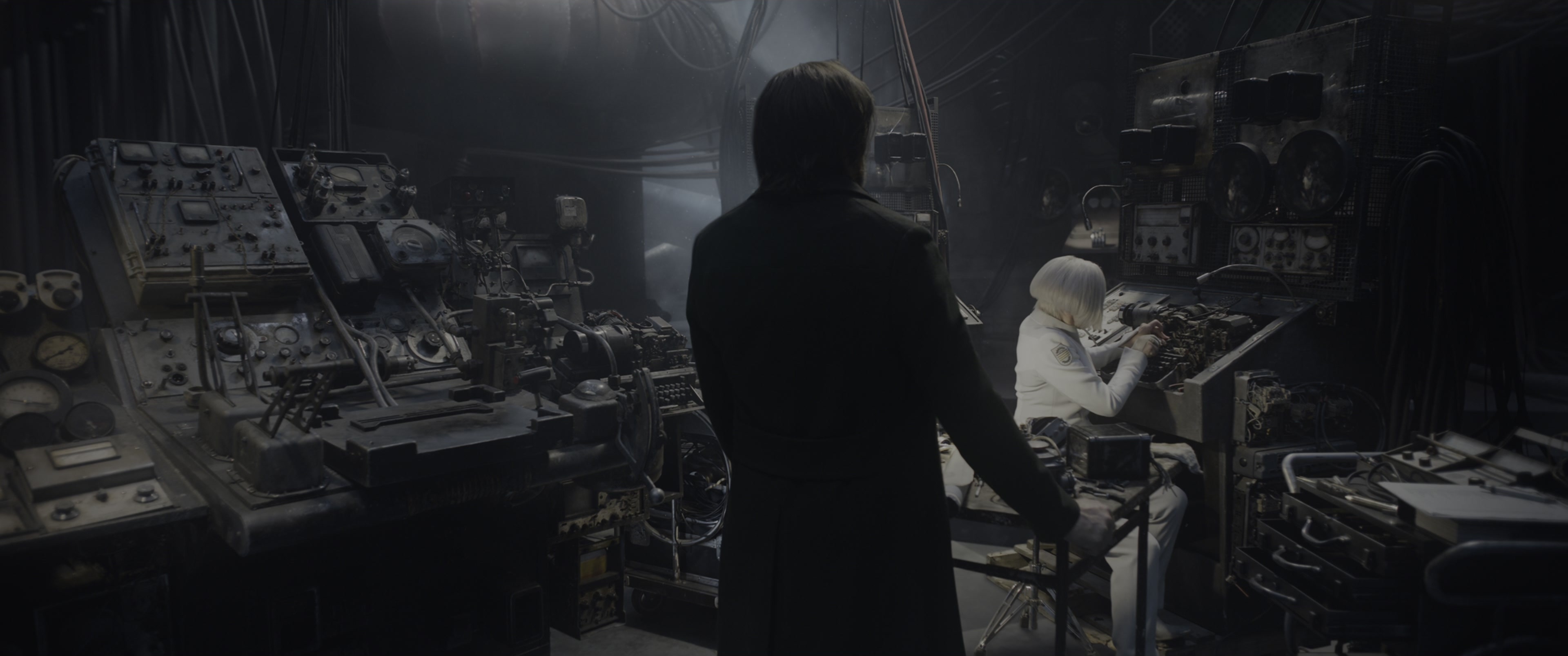 Mortal Engines (2018), wide, 2.39:1 — film still