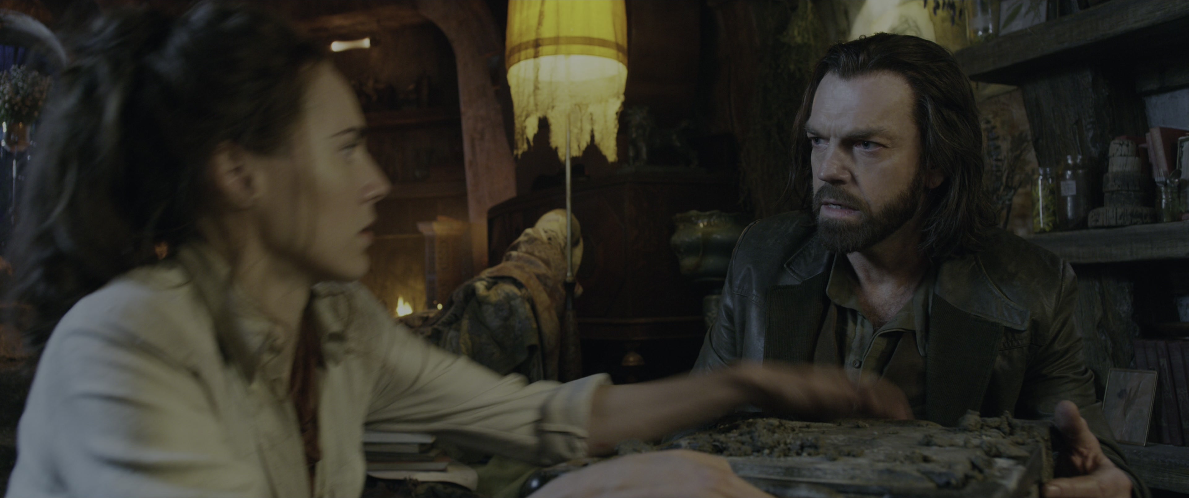 Mortal Engines (2018), wide, 2.39:1 — film still