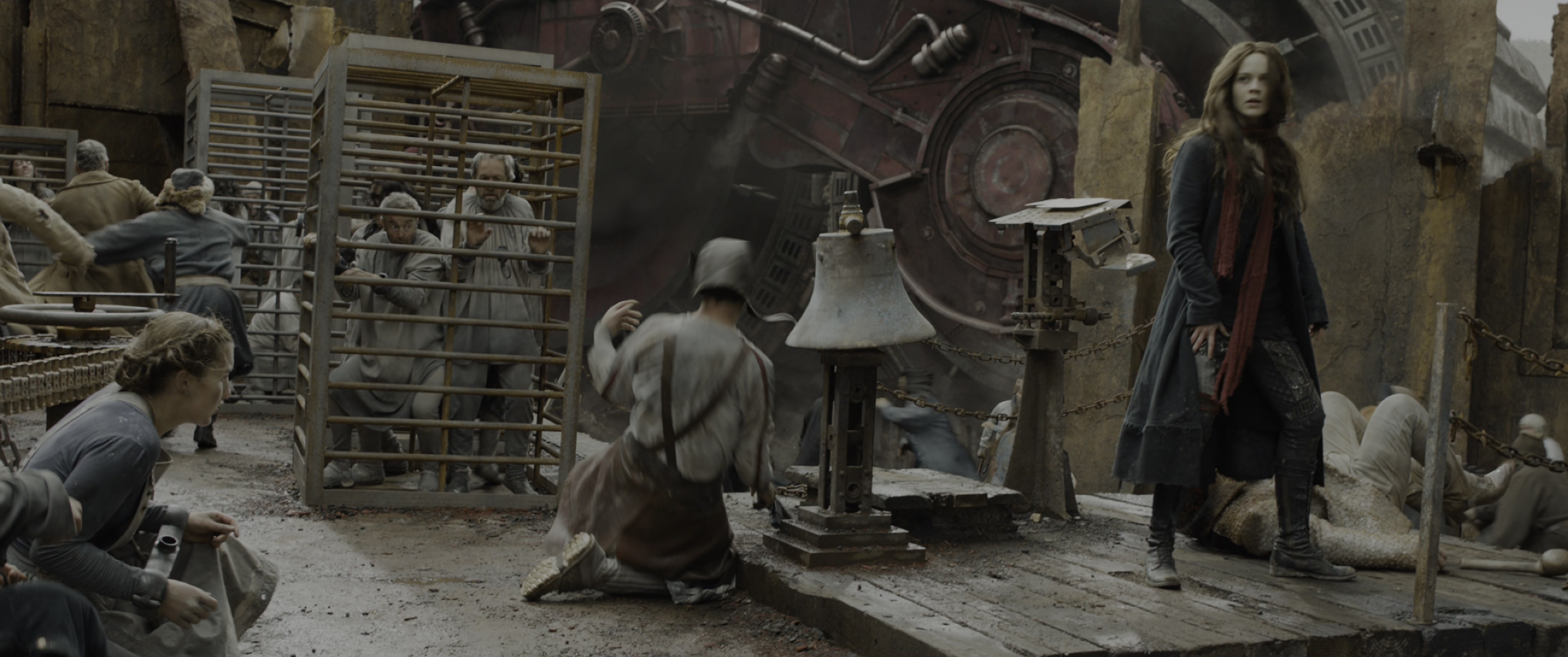 Mortal Engines (2018), wide, 2.39:1 — film still