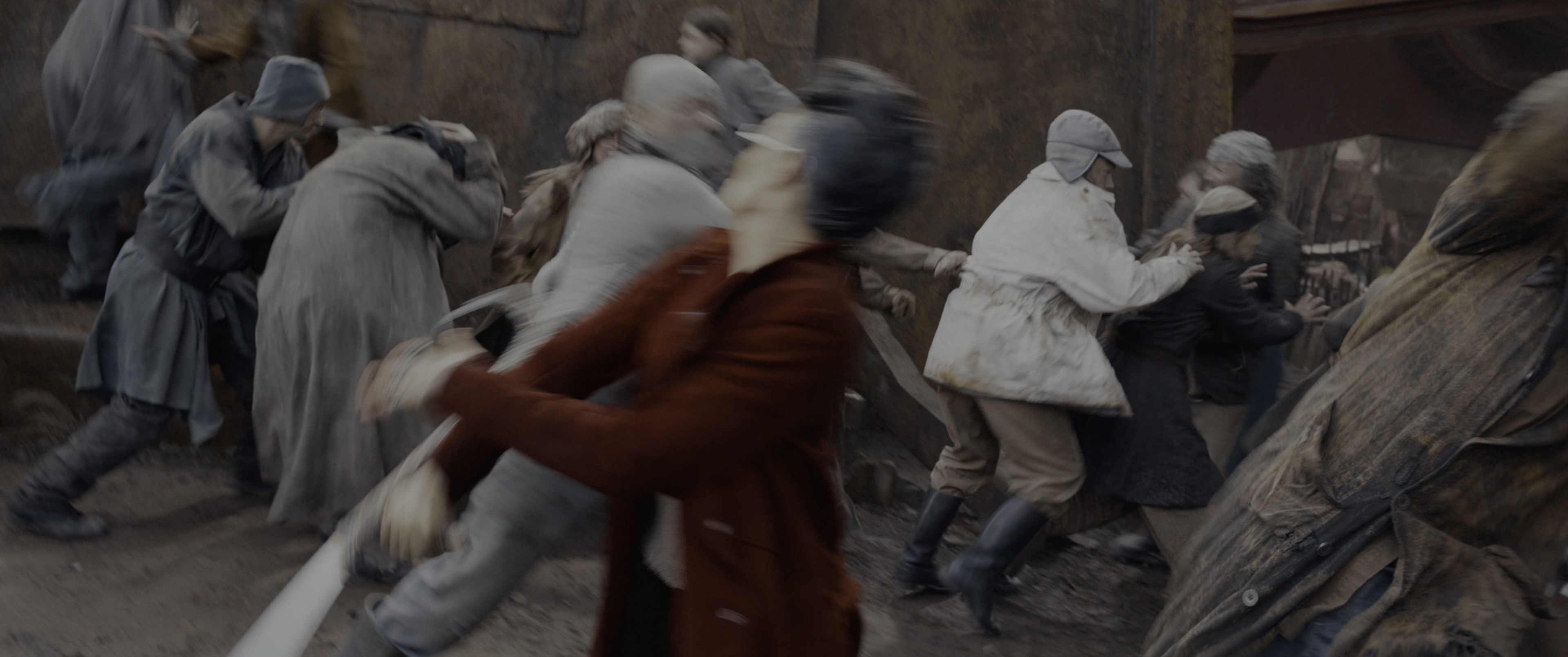 Mortal Engines (2018), wide, 2.39:1 — film still