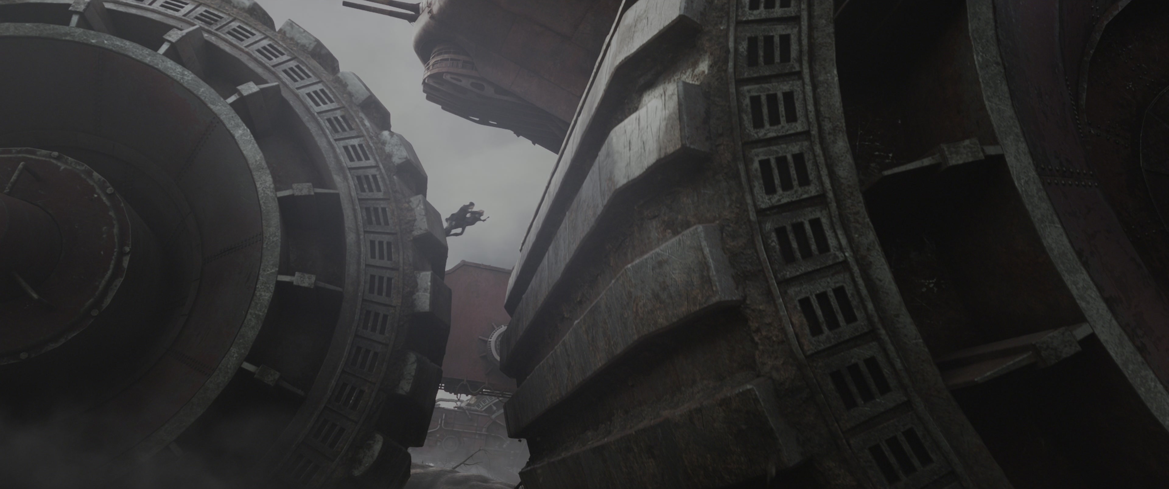 Mortal Engines (2018), wide, 2.39:1 — film still