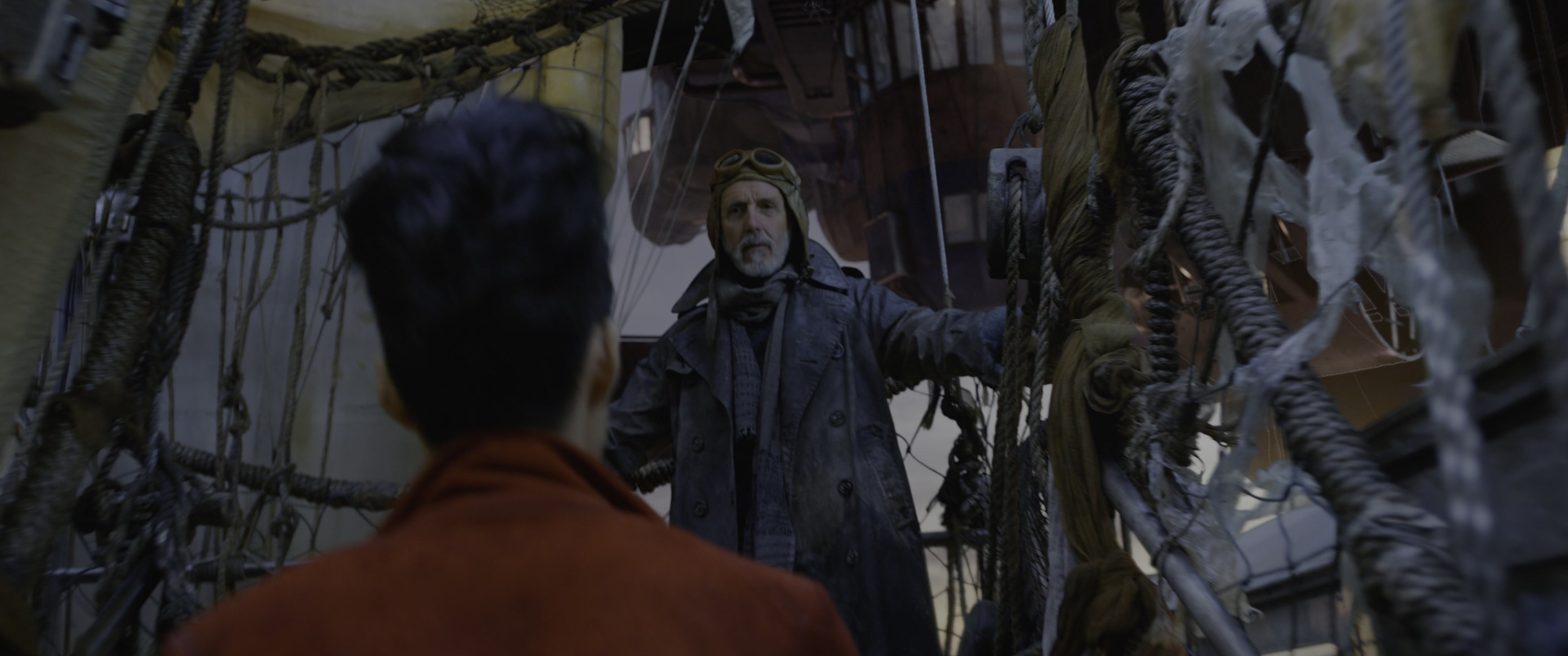Mortal Engines (2018), wide, 2.39:1 — film still
