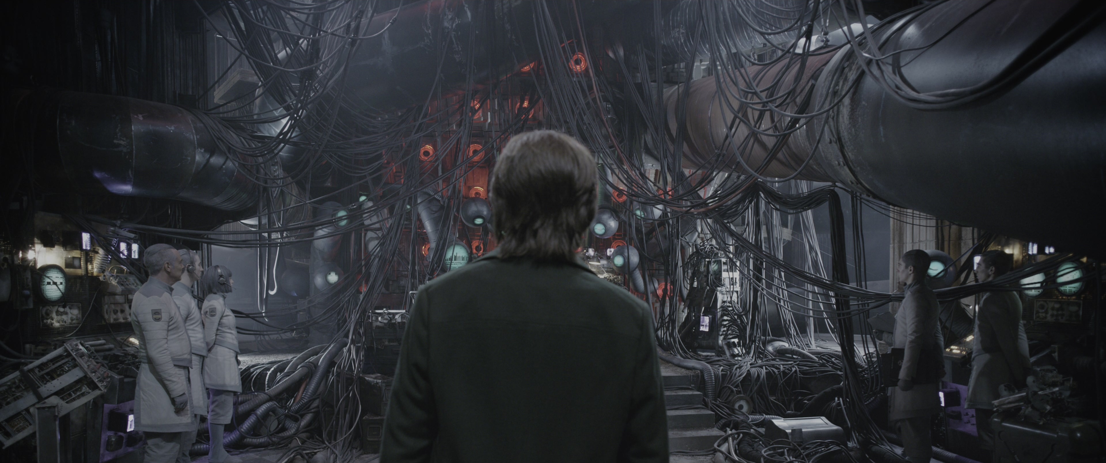 Mortal Engines (2018), wide, 2.39:1 — film still
