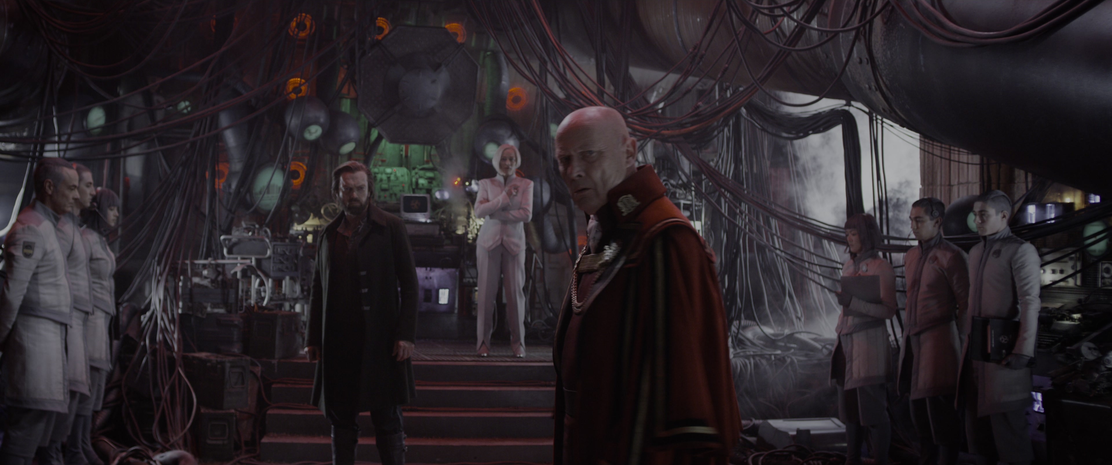 Mortal Engines (2018), wide, 2.39:1 — film still
