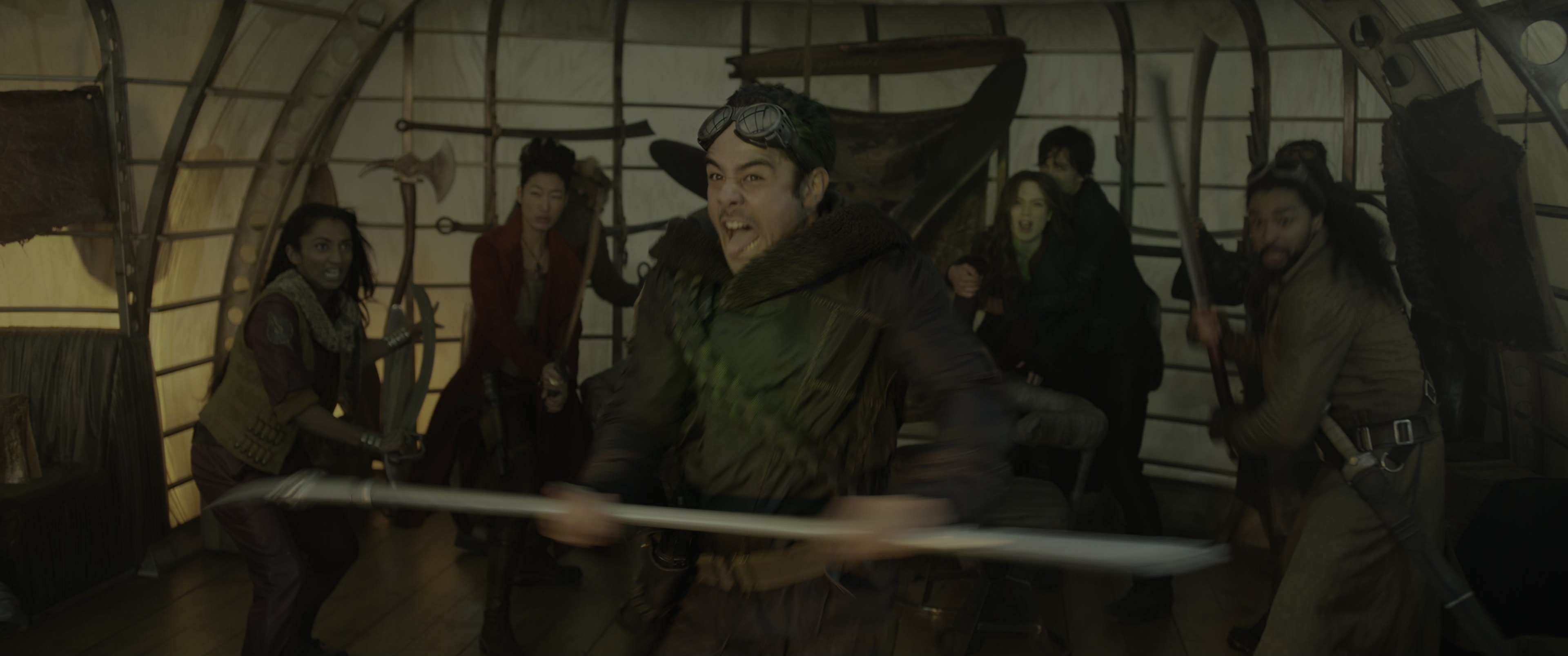 Mortal Engines (2018), wide, 2.39:1 — film still