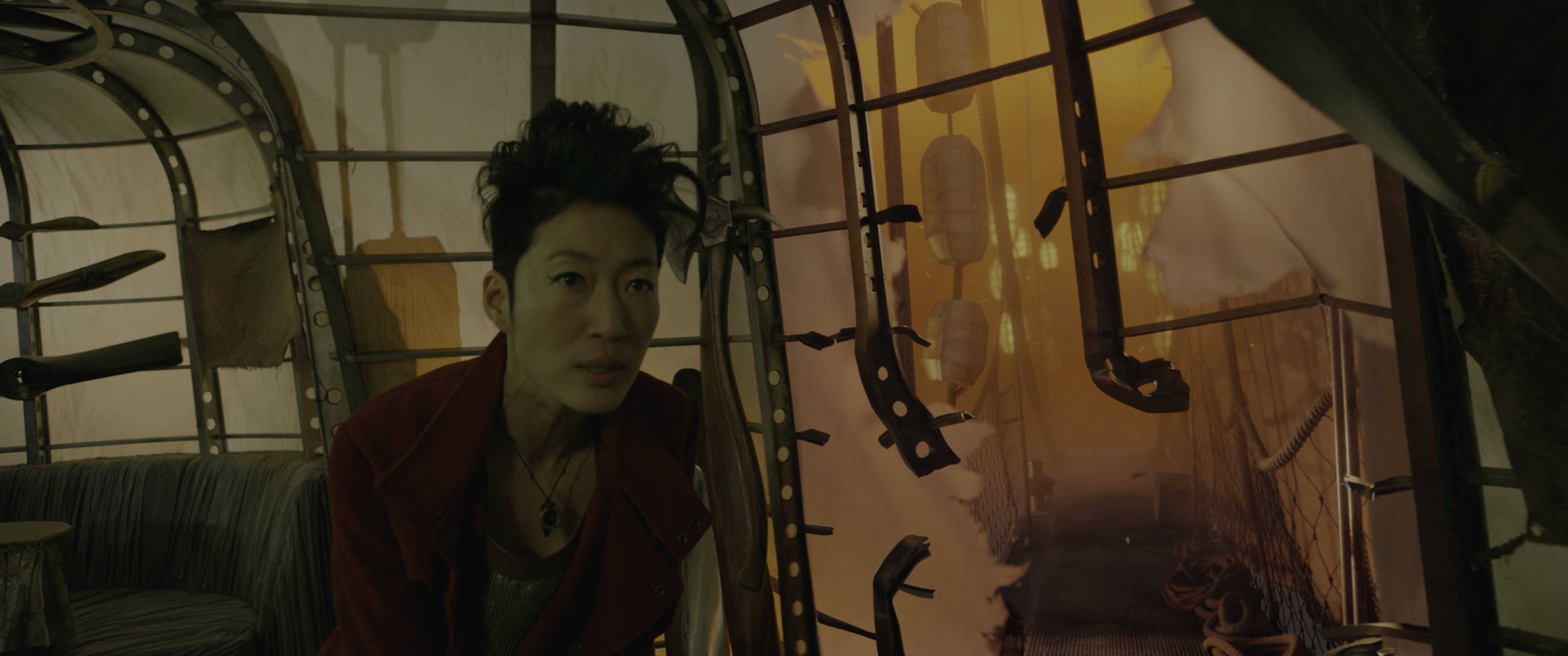 Mortal Engines (2018), medium, 2.39:1 — film still