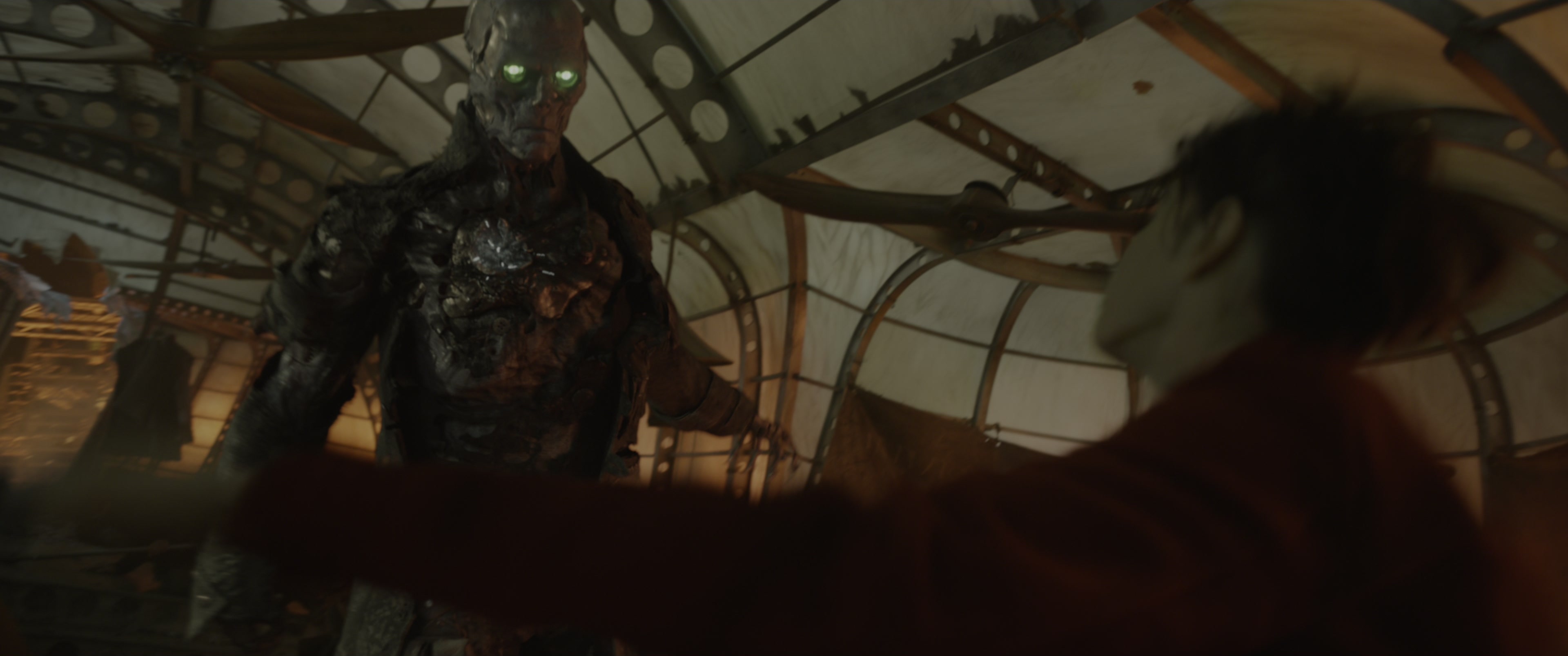 Mortal Engines (2018), wide, 2.39:1 — film still