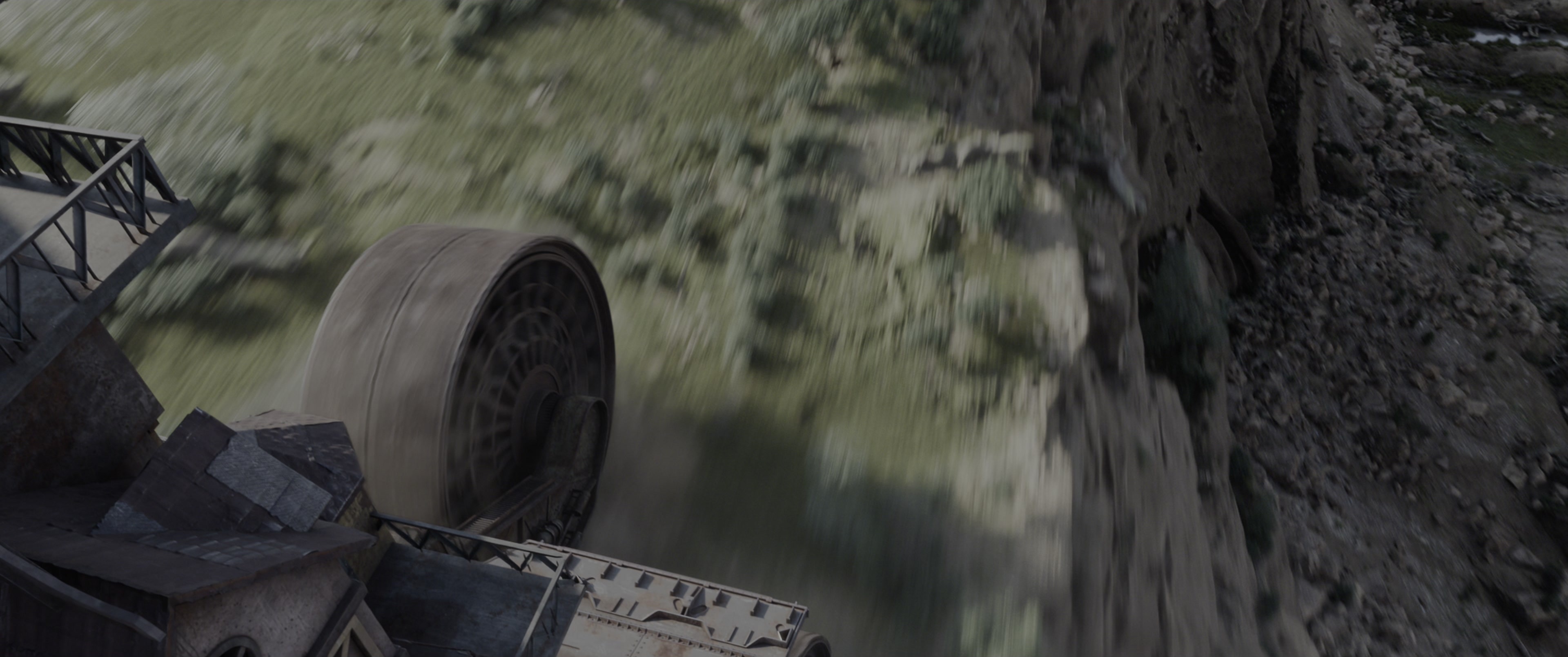 Mortal Engines (2018), wide, 2.39:1 — film still