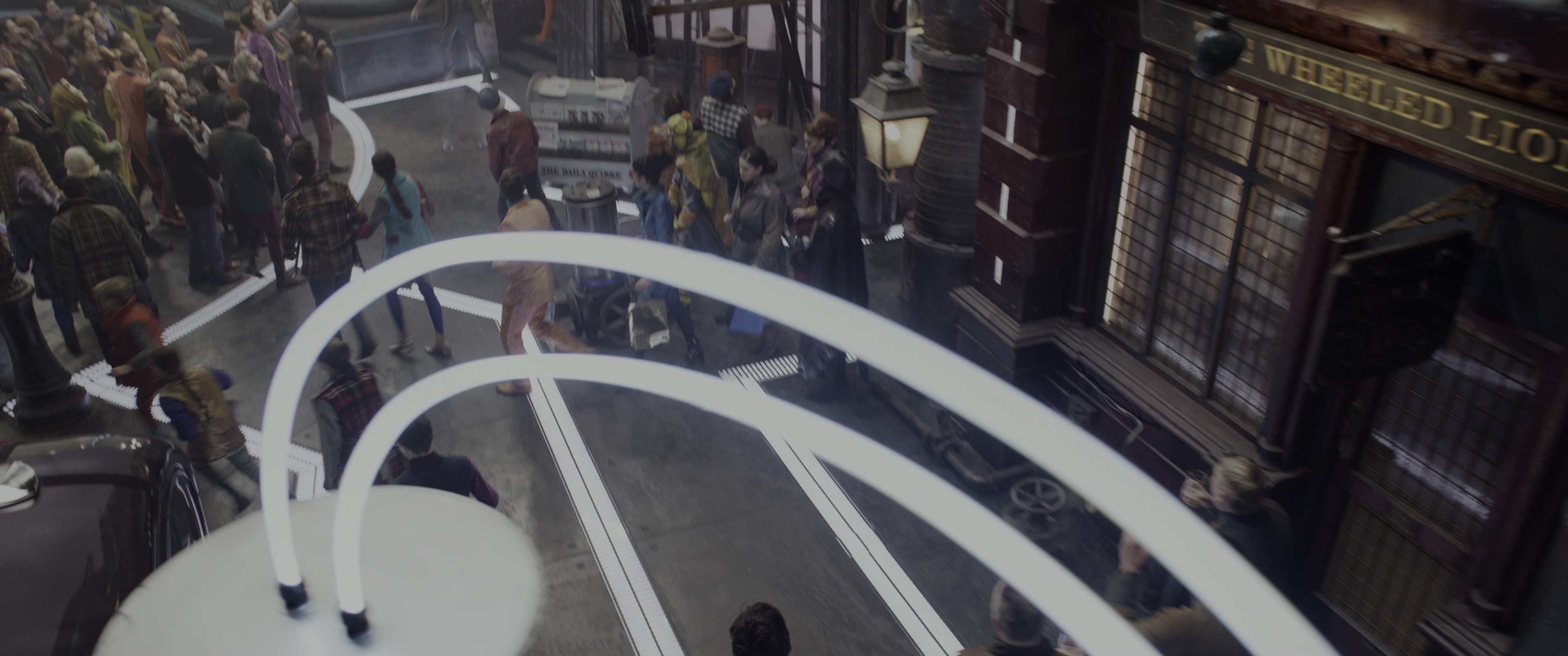 Mortal Engines (2018), wide, 2.39:1 — film still