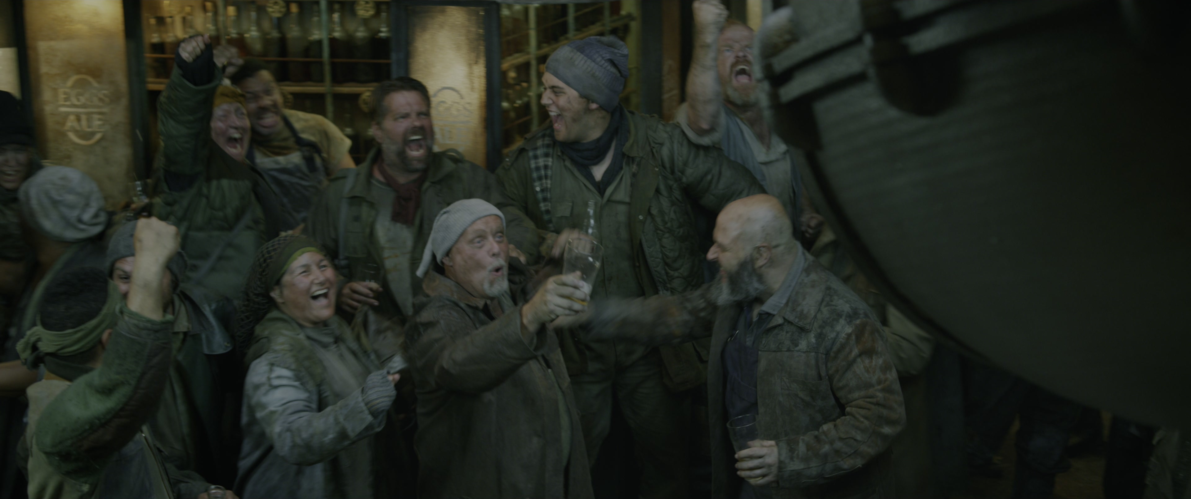 Mortal Engines (2018), wide, 2.39:1 — film still