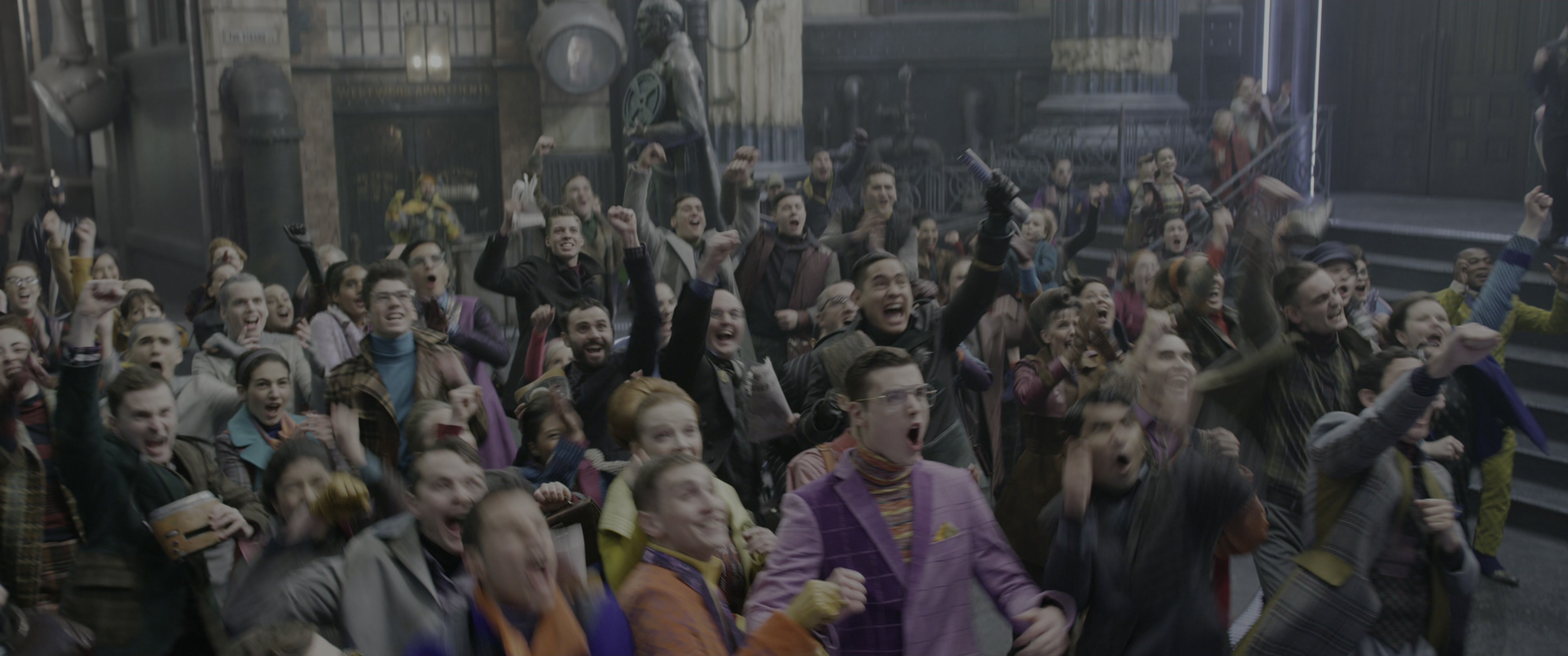 Mortal Engines (2018), wide, 2.39:1 — film still