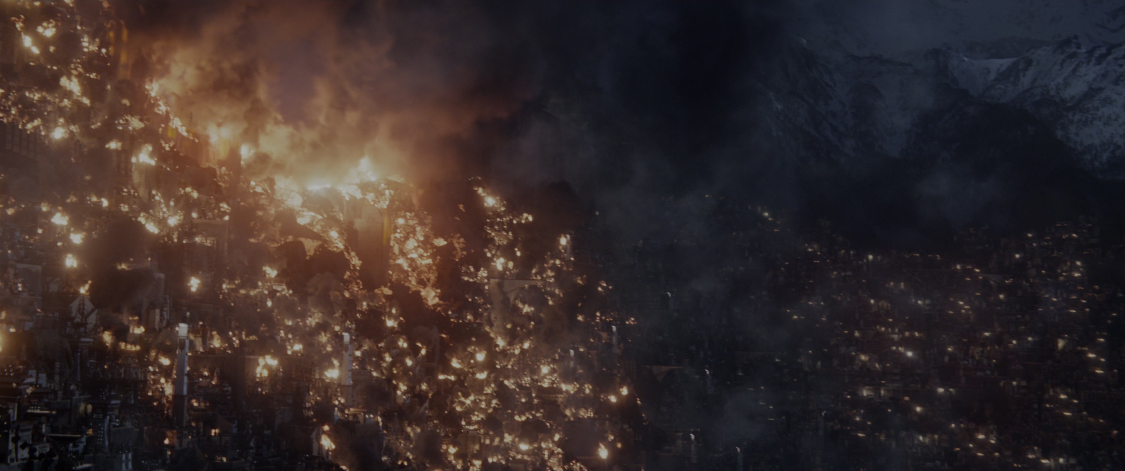 Mortal Engines (2018), wide, 2.39:1 — film still