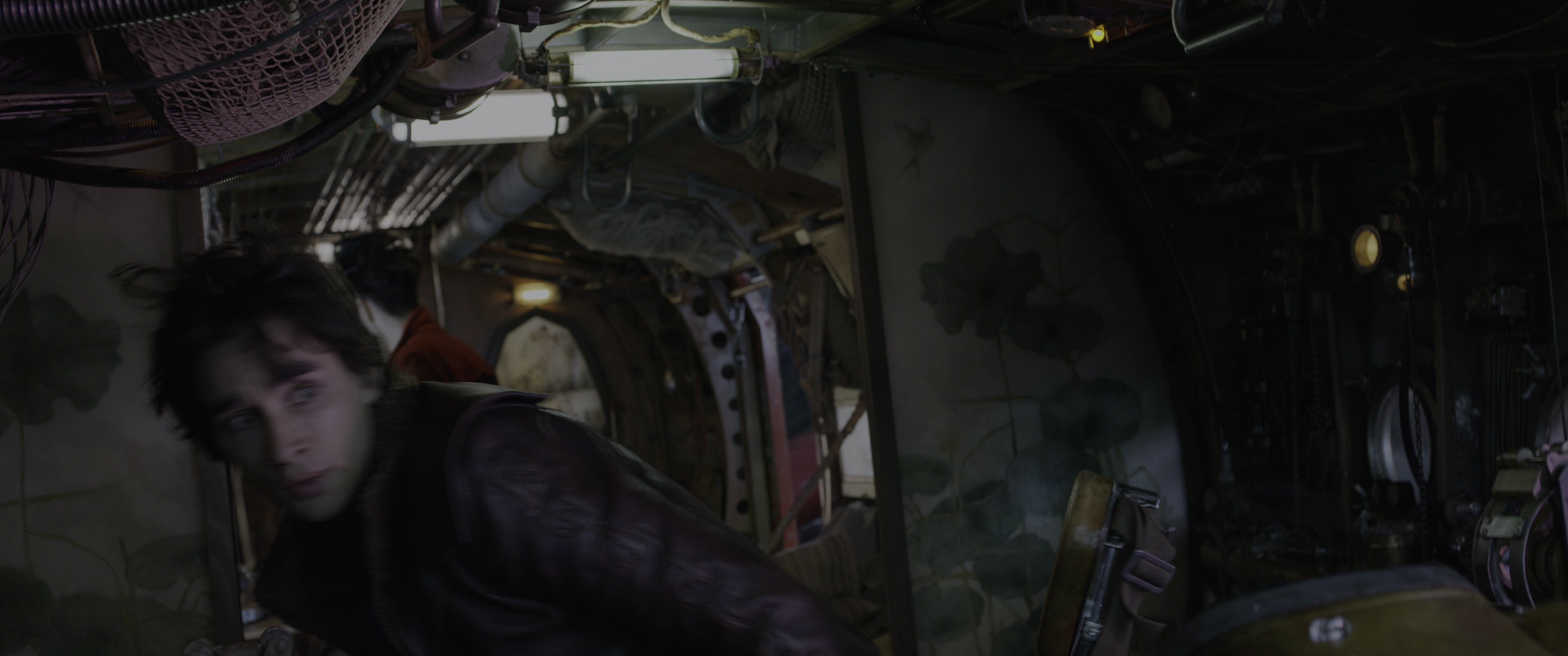 Mortal Engines (2018), wide, 2.39:1 — film still