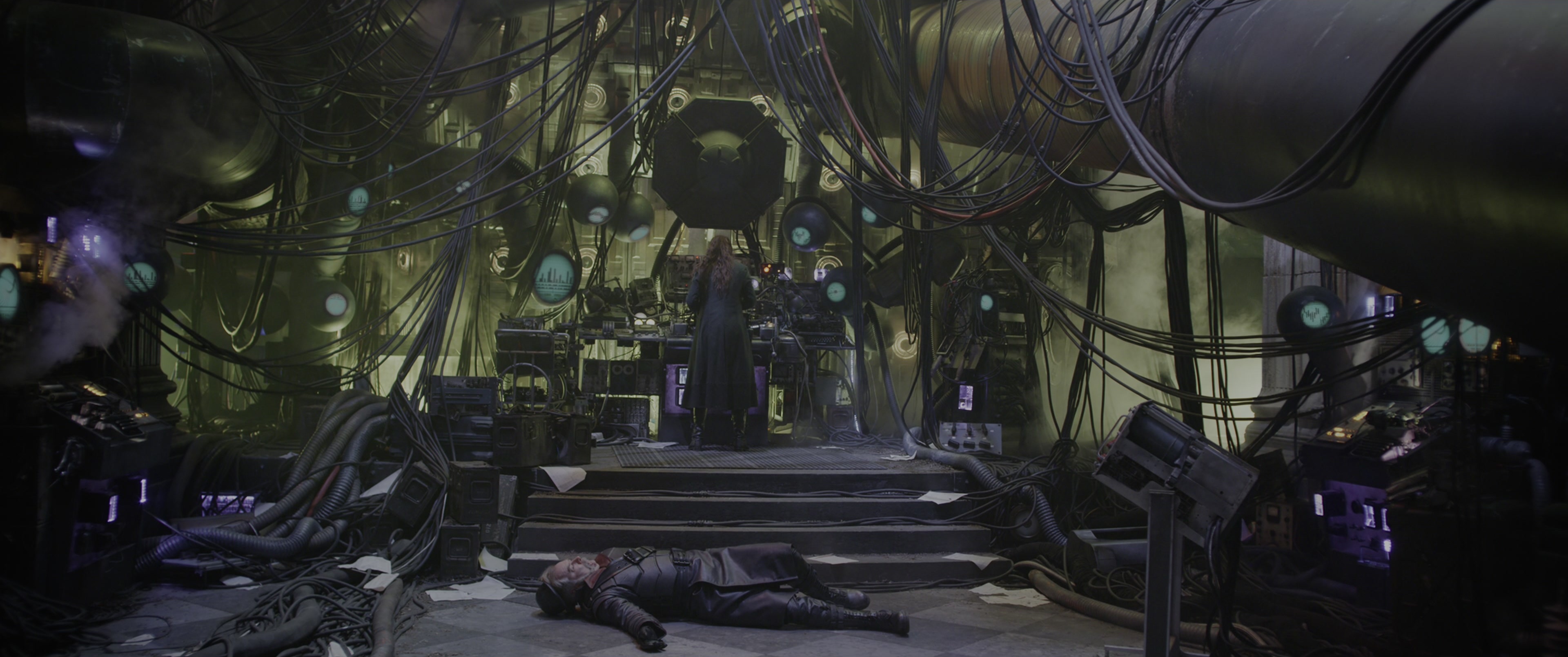 Mortal Engines (2018), wide, 2.39:1 — film still